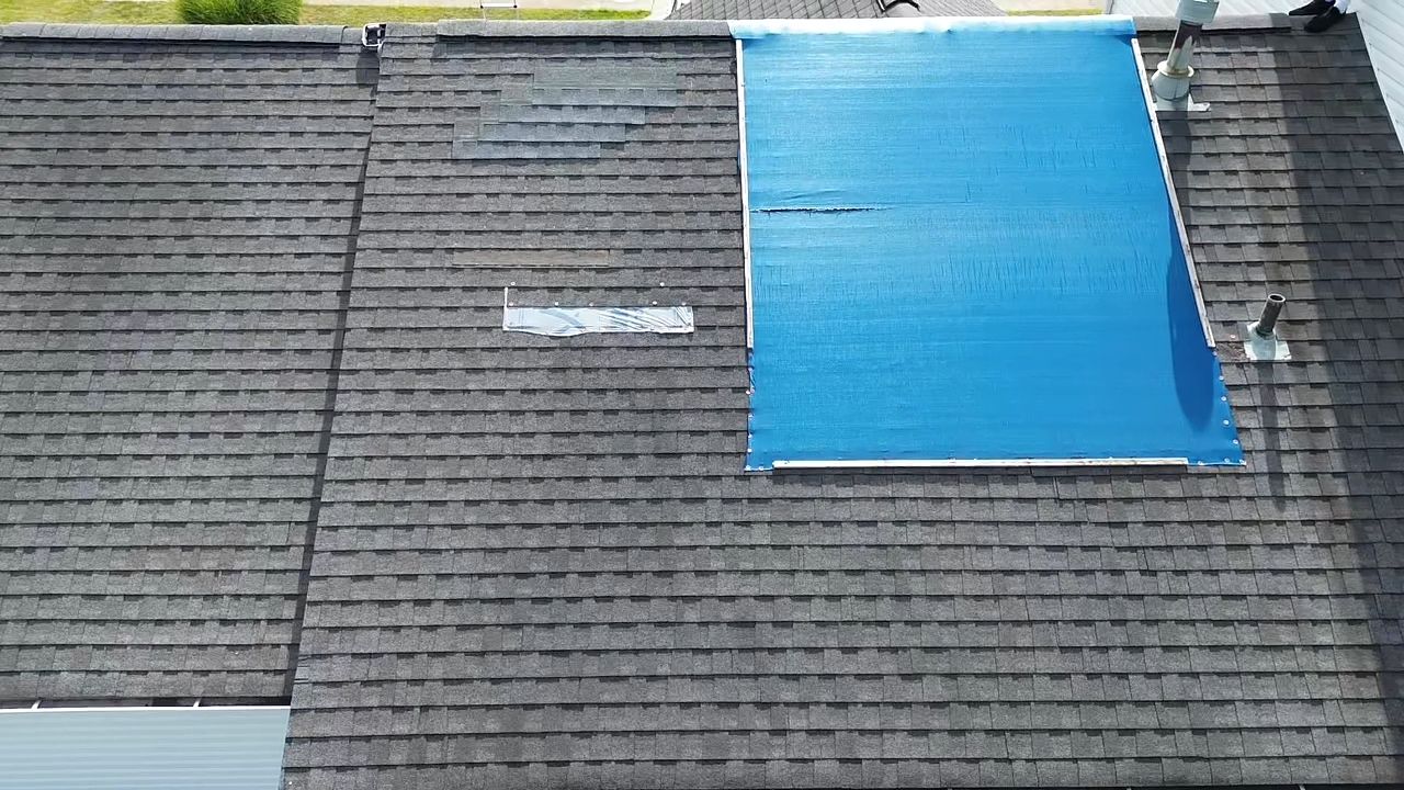 CT LANDMARK COLOR: PEWTER by Eagle Eye Roofing