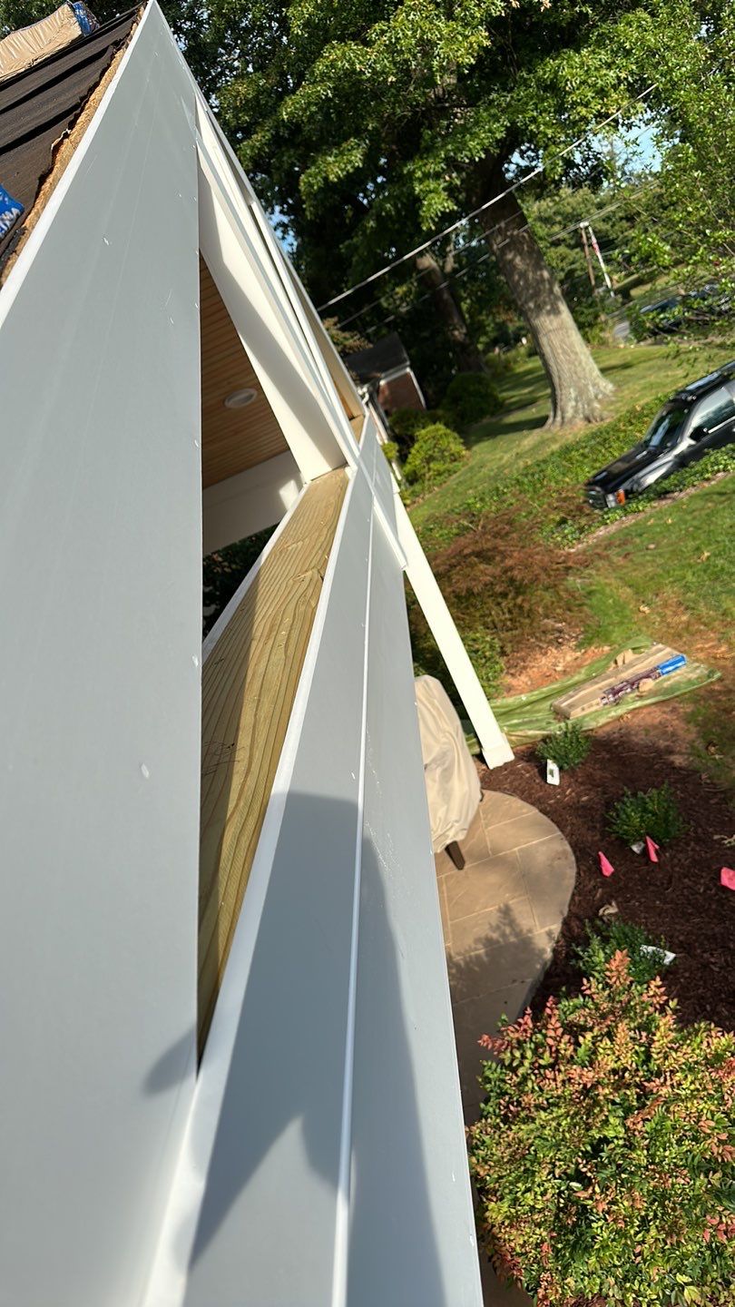 Arlington: CertainTeed Landmark Pro Designer Shingles in Max Def Heather Blend by RM Banning, Inc.