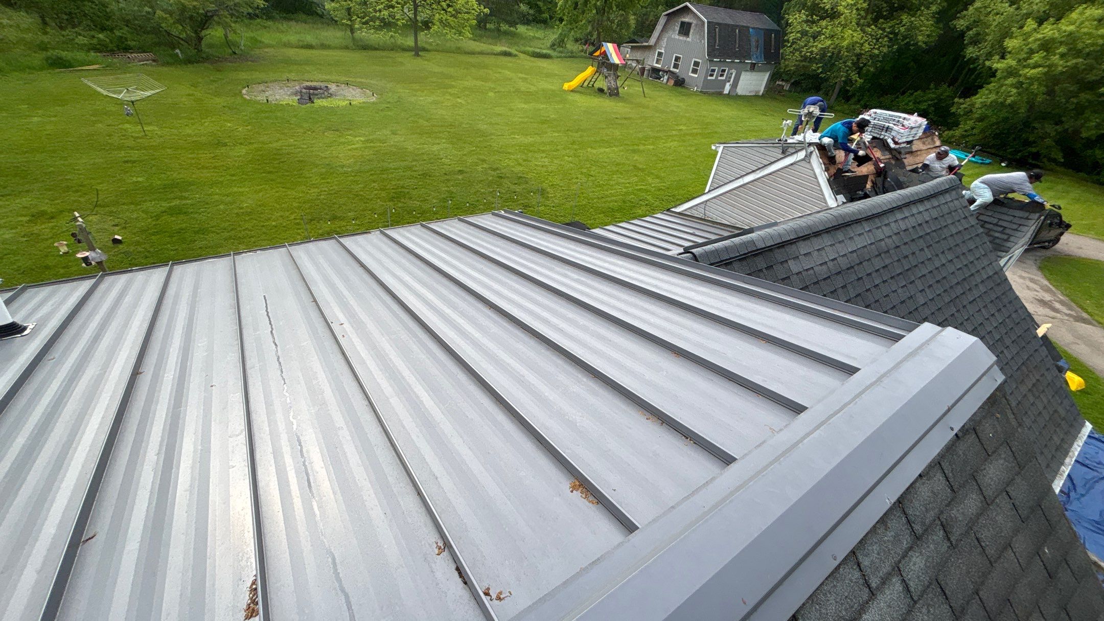 Roof Replacement using Atlas Pinnacle Pristine Pewter by 180 Contractors