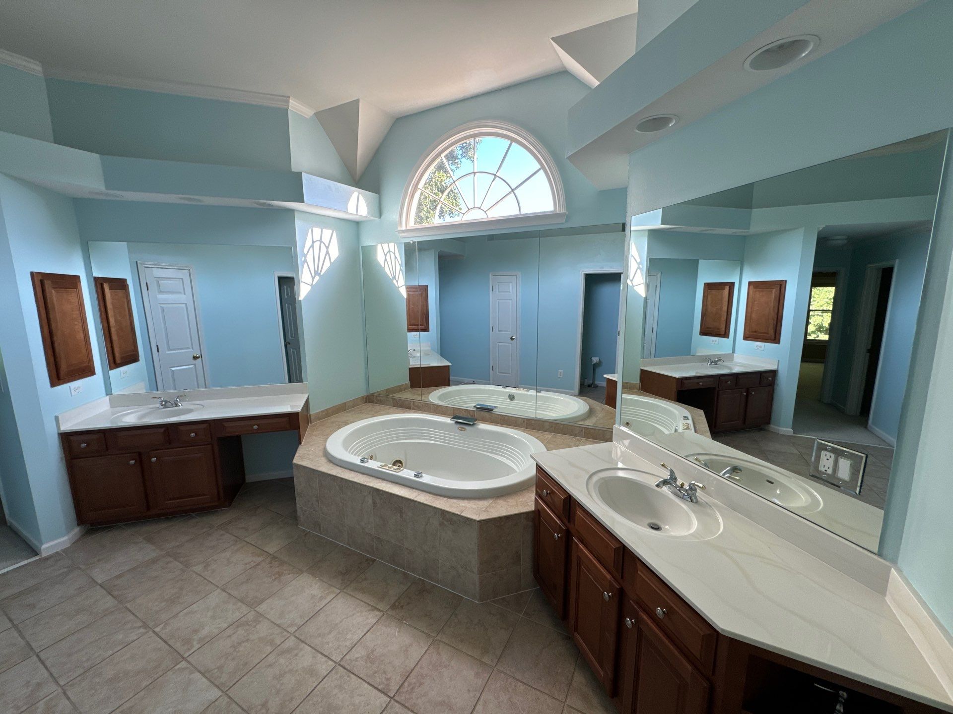 Master bathroom full remodel by Prudencio