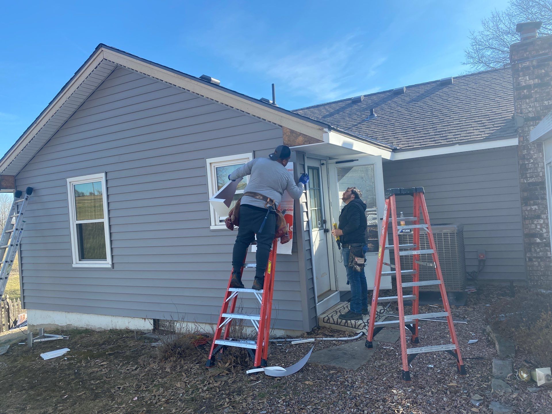 Siding Installation using Exterior Portfolio Vinyl Siding by EEC Windows, Siding & Roofing