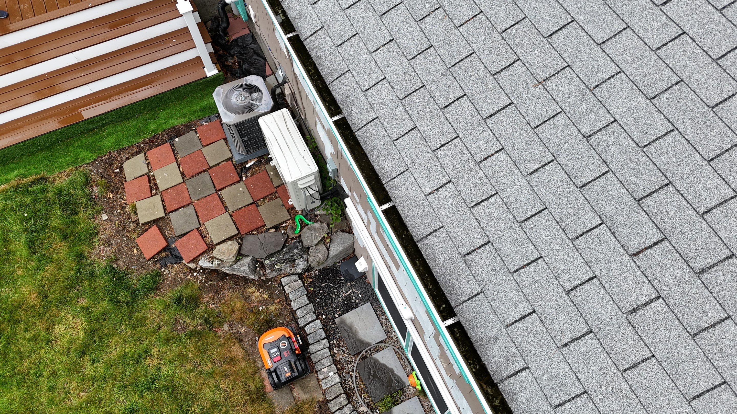Roof Replacement with Gutter Guards – Westford, MA by Mighty Dog Roofing of Greater Middlesex County