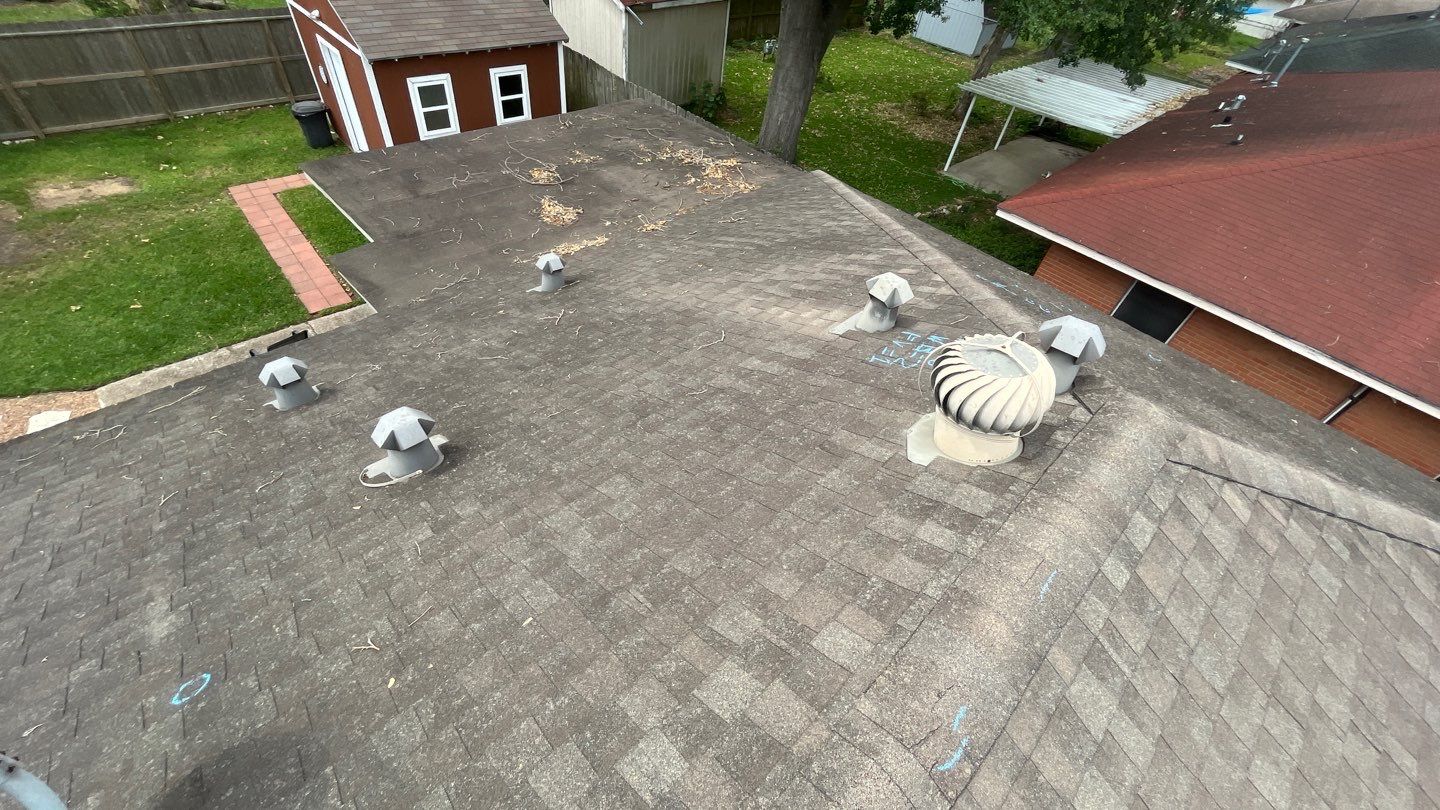 Residential Roofing Installation using Owen's Corning Duration by Roof Concepts Construction