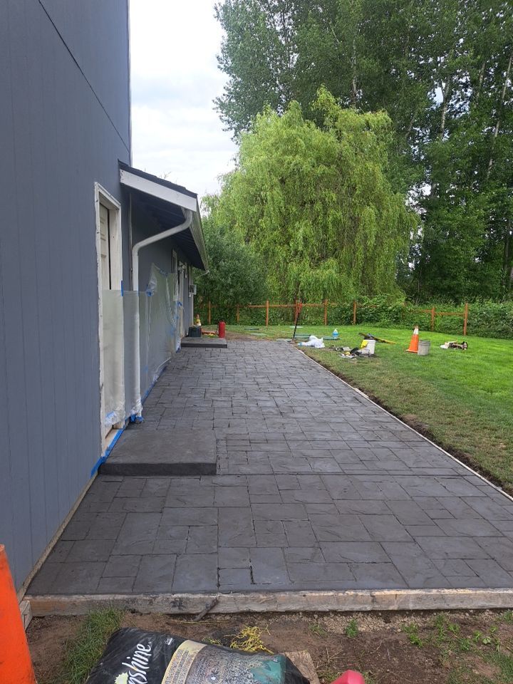 Daryn | Concrete Pavers Patio by Jireh Asphalt & Concrete Inc 