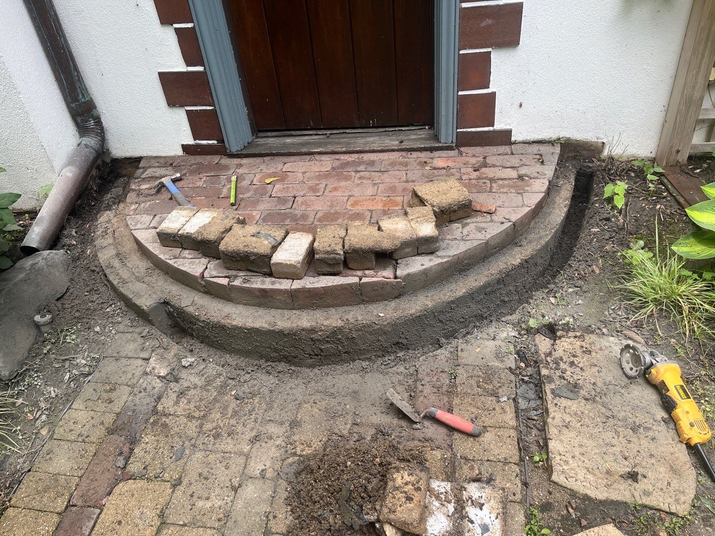 Glencoe, IL brick paver clean sand seal, repair, and reseal by Northern Power Washing LLC.