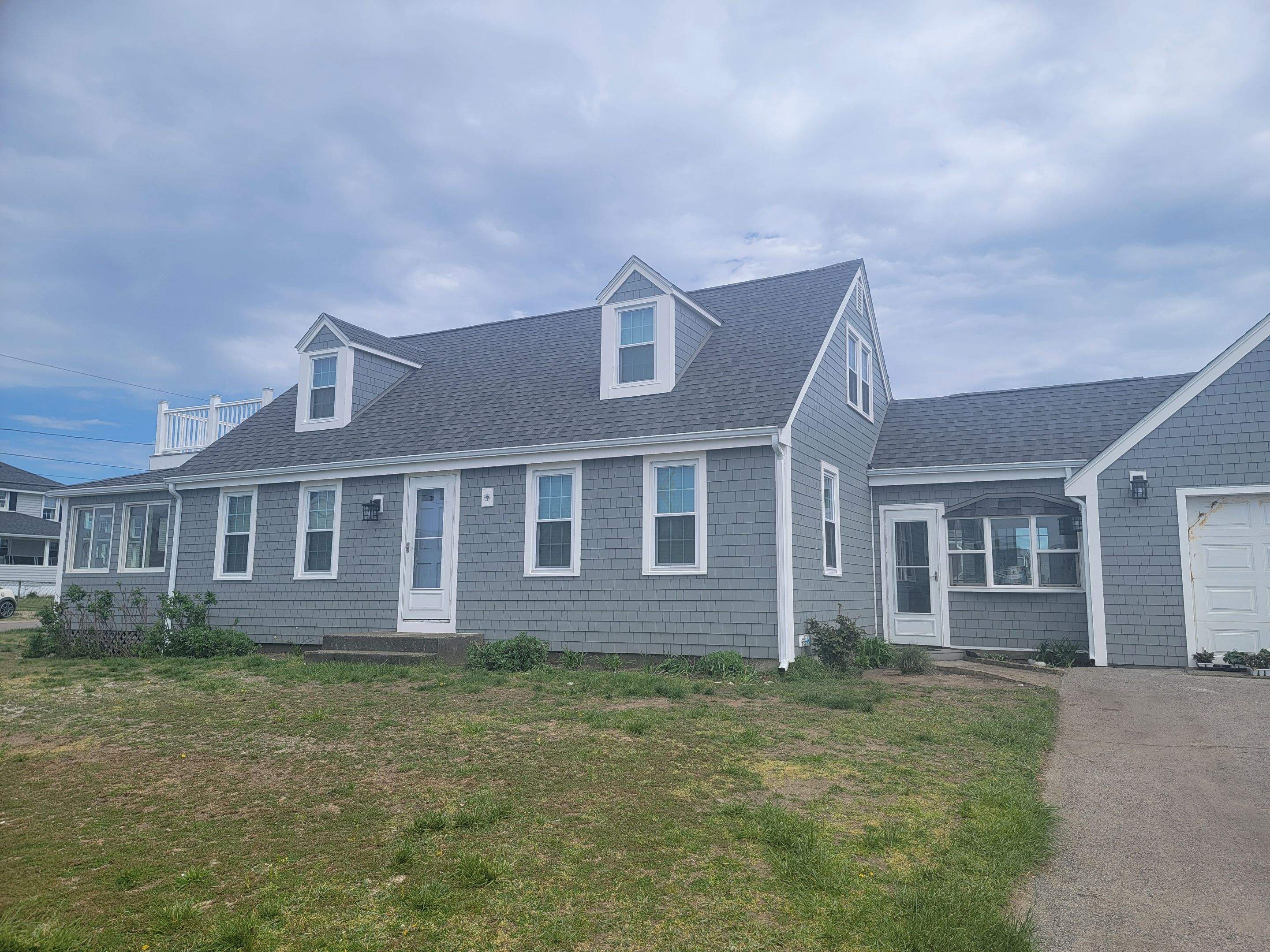 Siding Installation using James Hardie. Roof Installation using GAF by UBrothers Construction