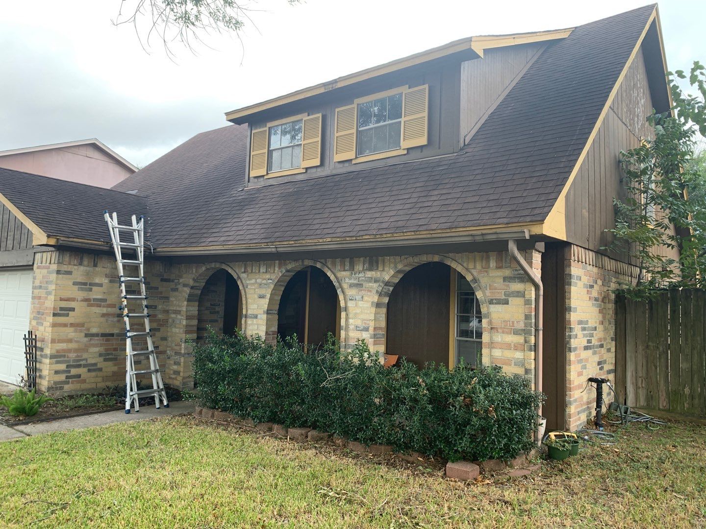 Residential Roof Replacement in Houston, Tx by Elite Roofing LLC