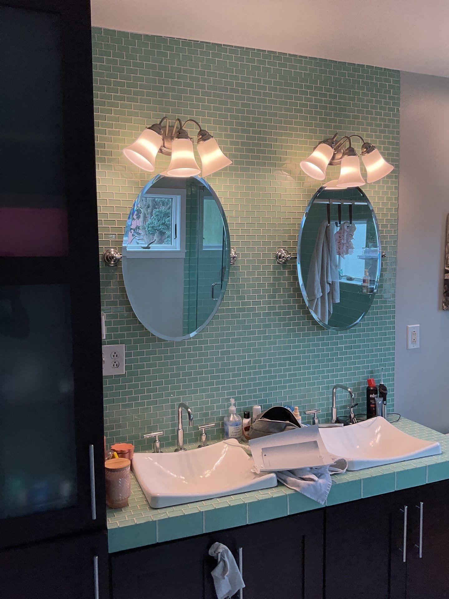 Interior & Exterior Refresh – Grays Ferry, Philadelphia by Groovy Hues