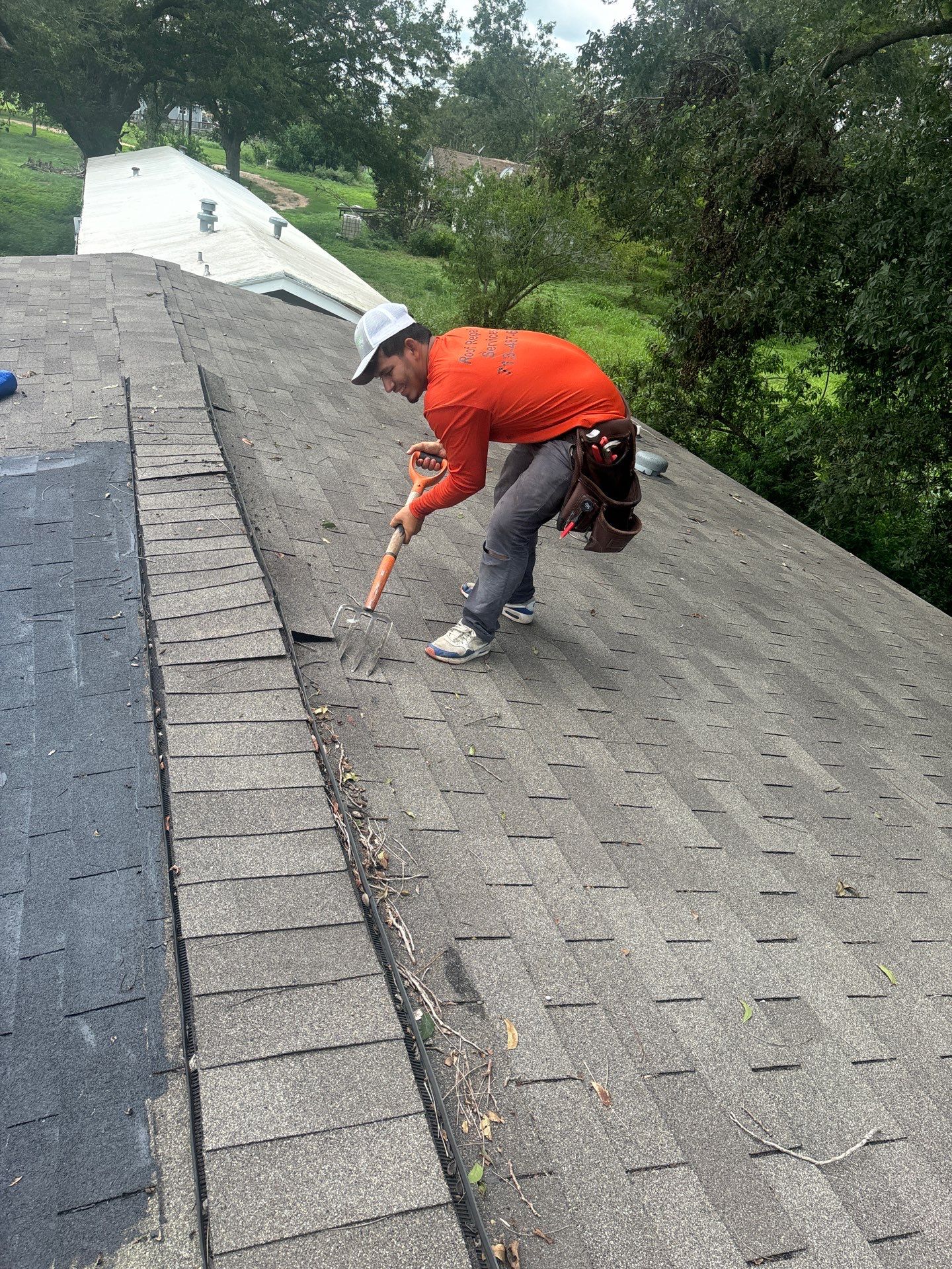 Residential Roofing Installation using Owen's Corning Duration (Lifetime) Shingles by Roof Repair Company
