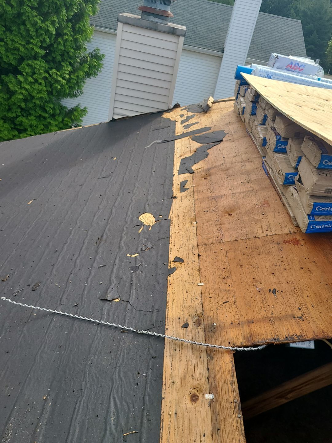 Falls Church: CertainTeed Landmark Pro Designer Shingles in Max Def Pewterwood by RM Banning, Inc.