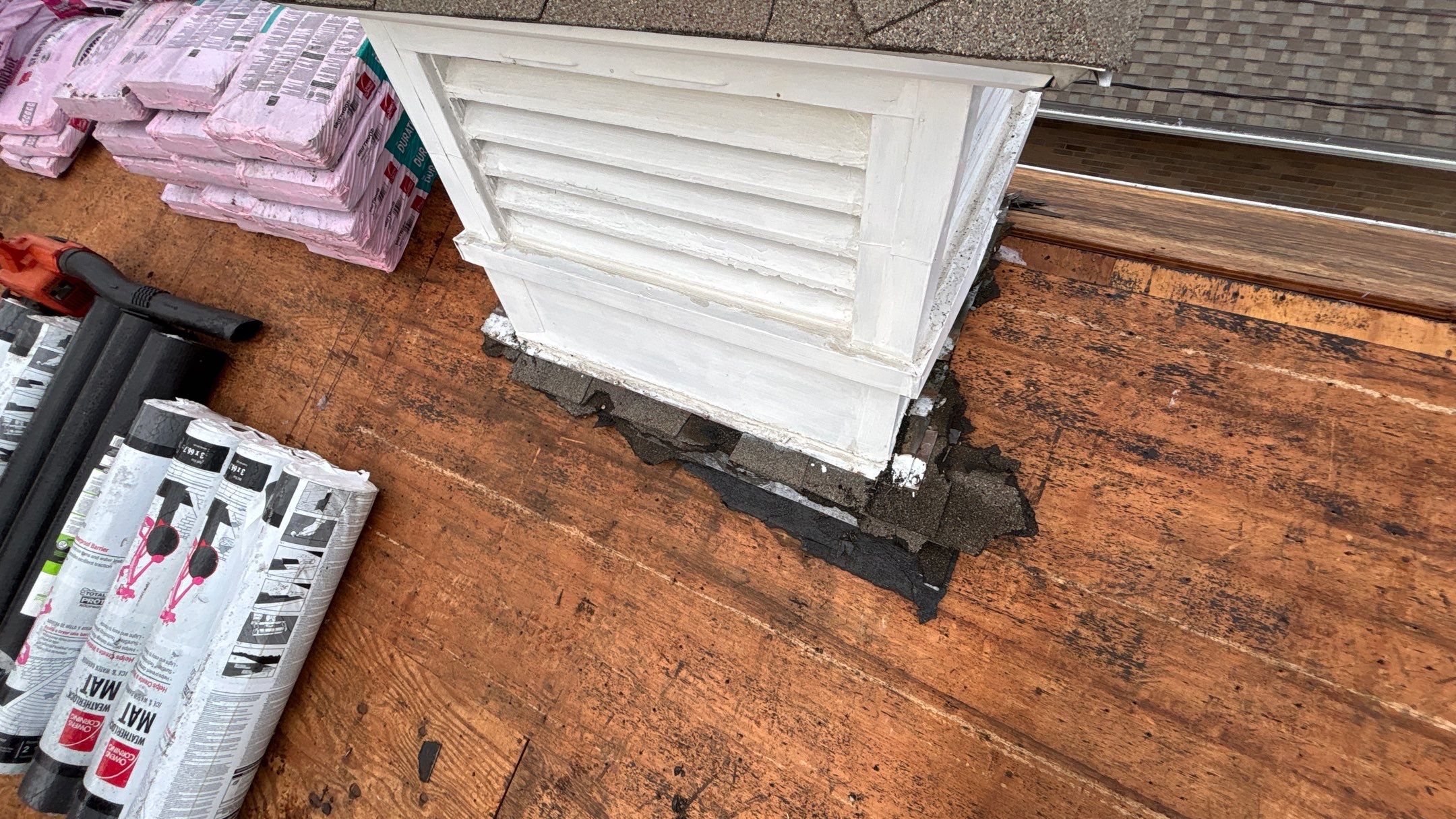 Roof Replacement using Owens Corning Duration Flex by 180 Contractors