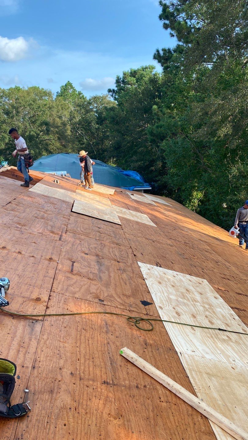 Residential Roofing Installation using Roof Replacement by American Roofing & Construction LLC