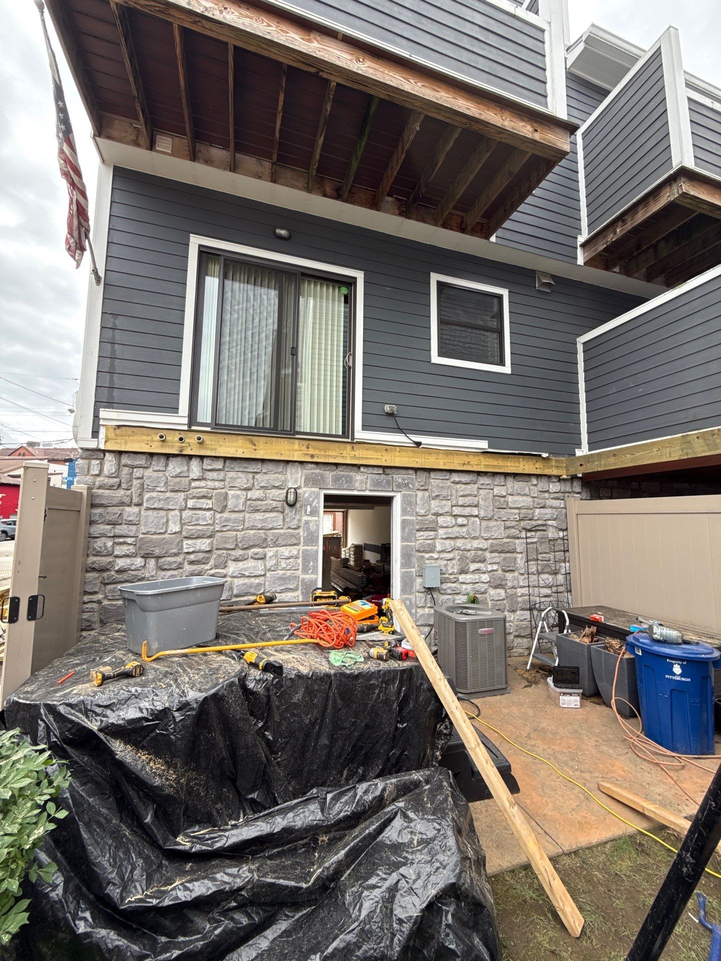 Deck Southside  by Cousins Roofing Siding & Decks