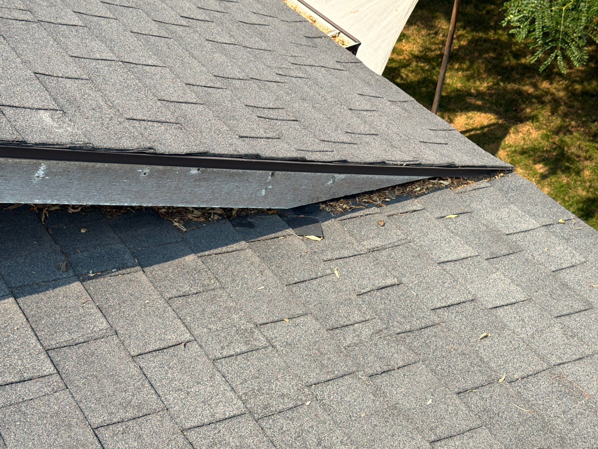Residential Roof Replacement in Meridian Featuring Charcoal Architectural Shingles by Olive Roofing