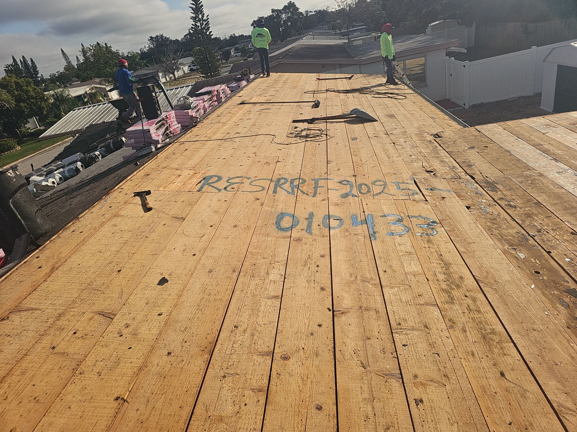 Project in Holiday 34690 by Mitchell Roofing Company LLC 
