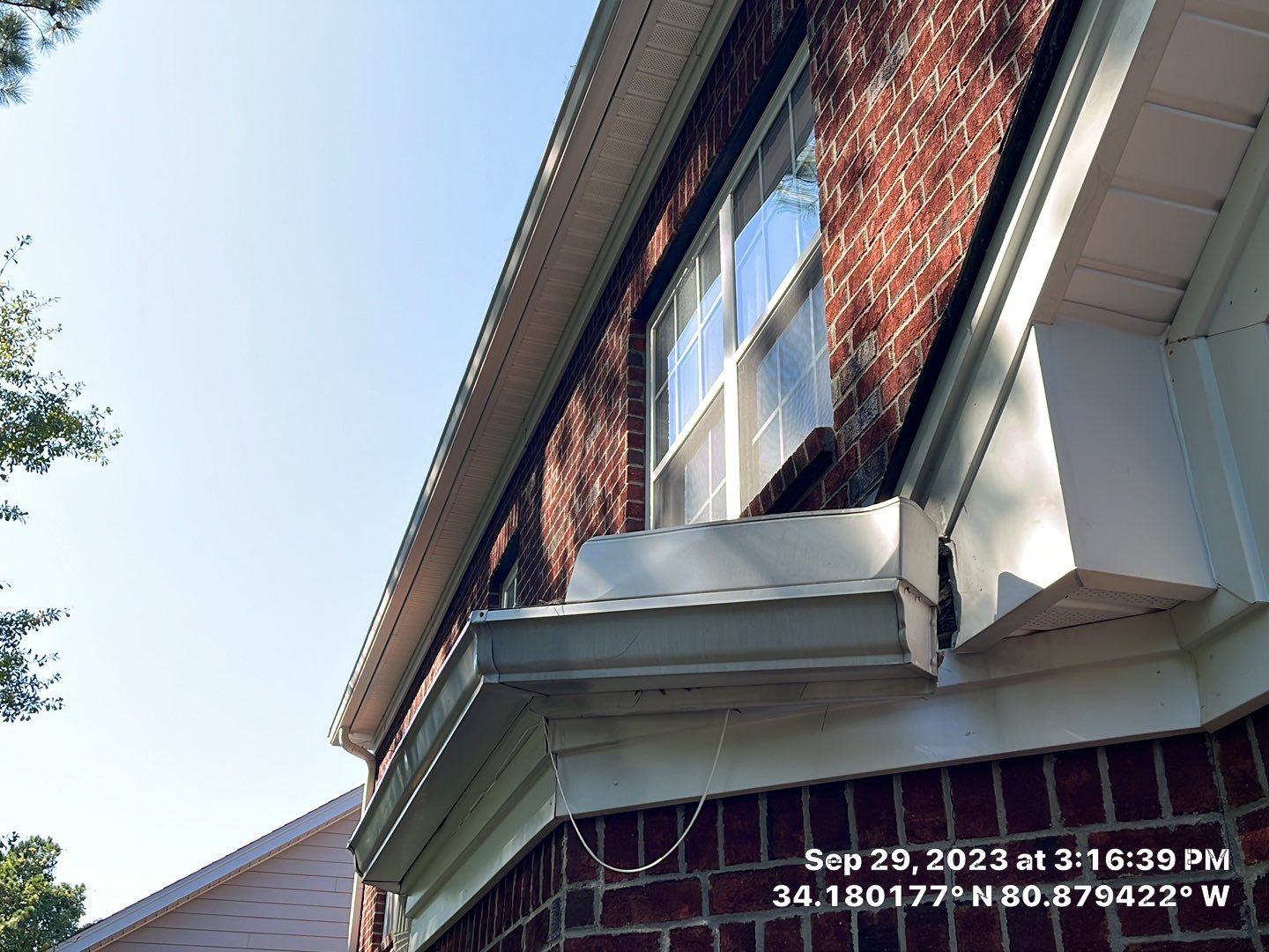 Soffit Water Damage by Thompson Industrial