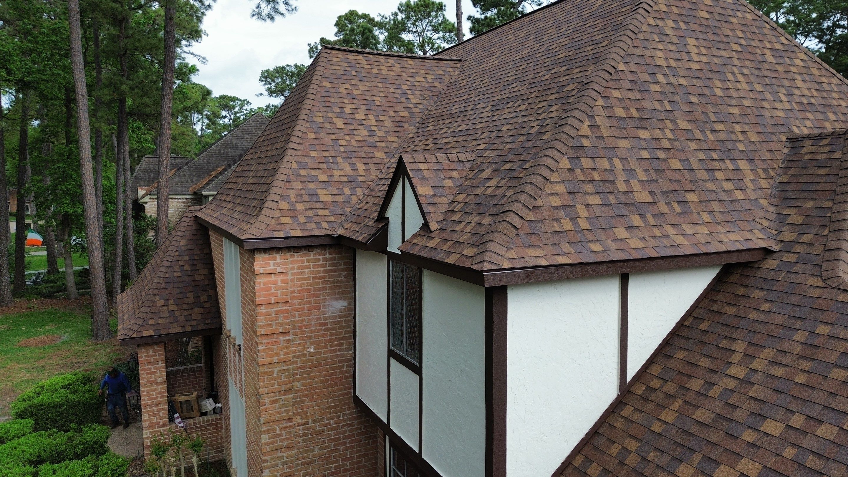 Roof and Siding Replacement by Houston Roofing & Construction