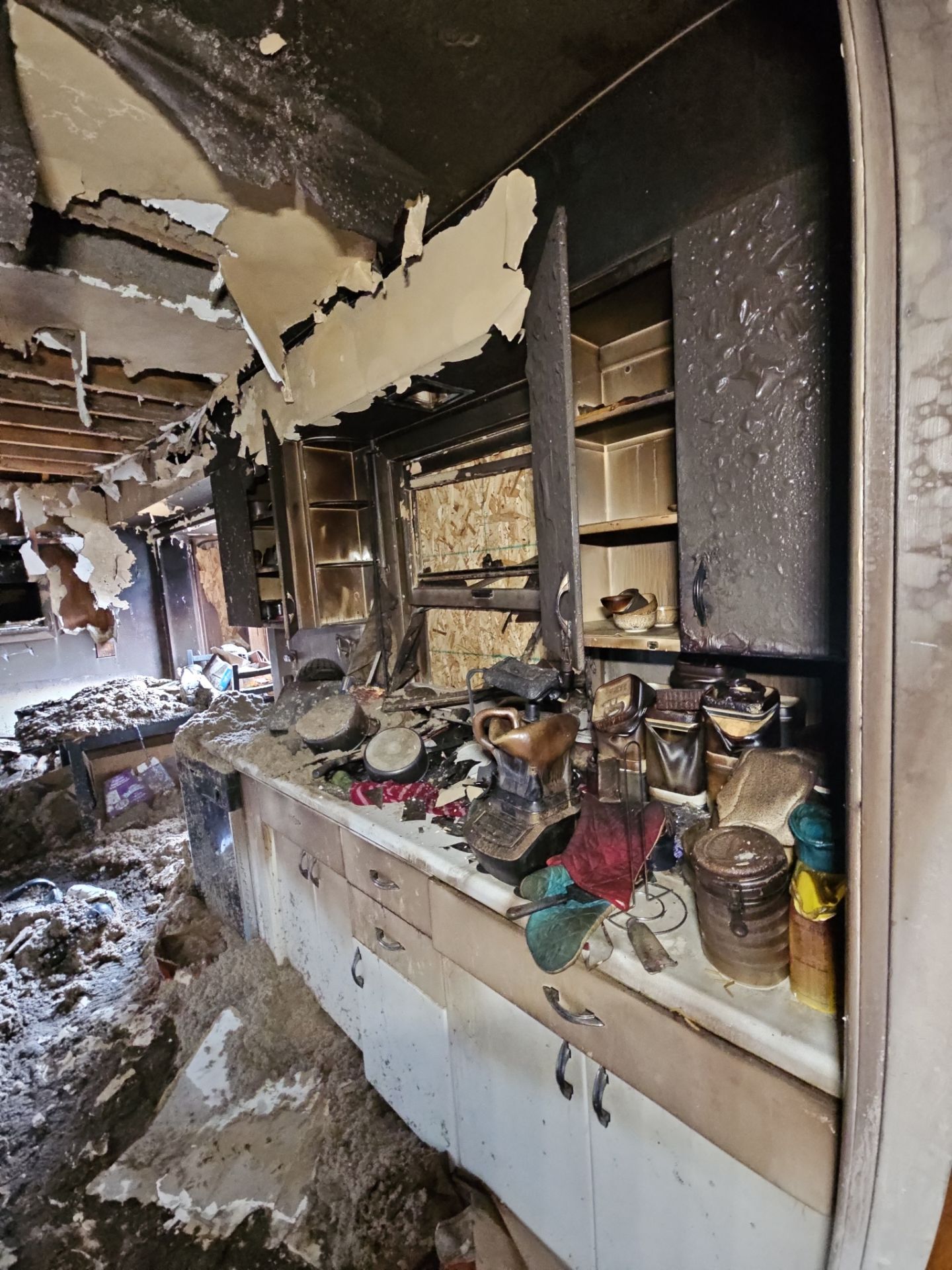 Belloni Fire Restoration by Adams restoration