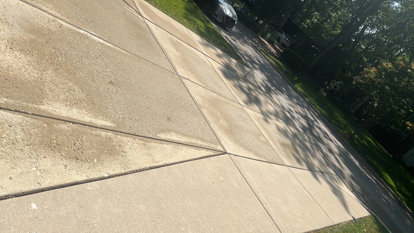 Highland Park, IL Bluestone, concrete,  Trex deck cleaning by Northern Power Washing LLC.