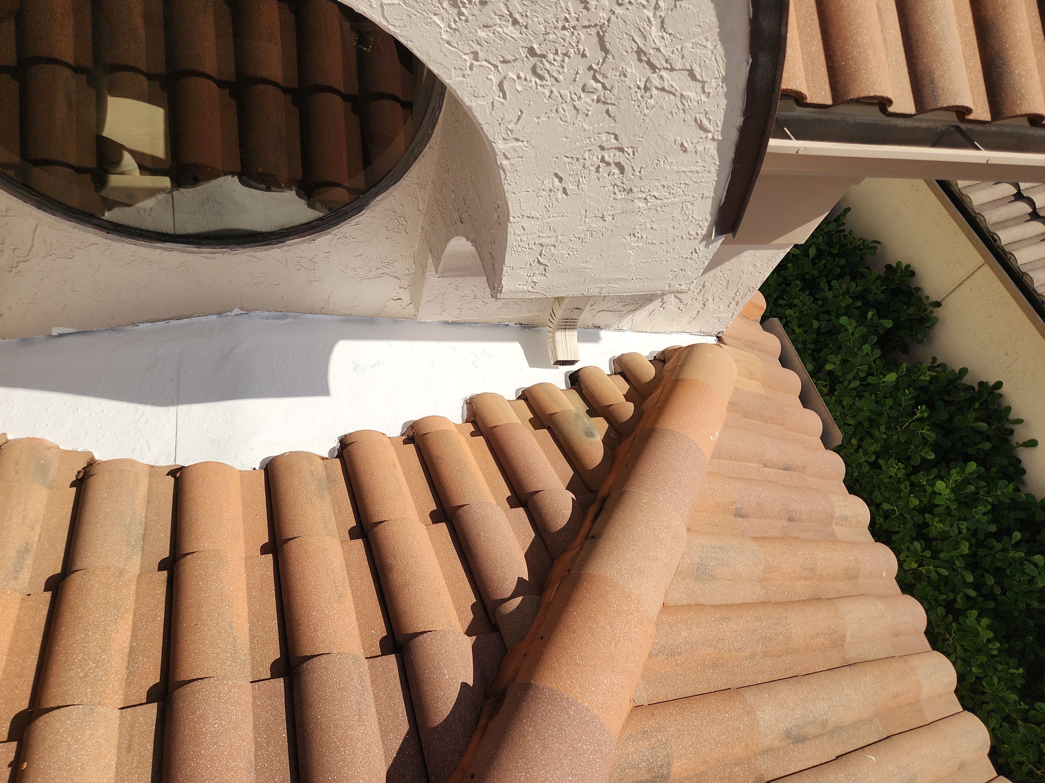 Flat Roof Waterproofing and Silicone Coating in Boca Raton by Aastro Roofing