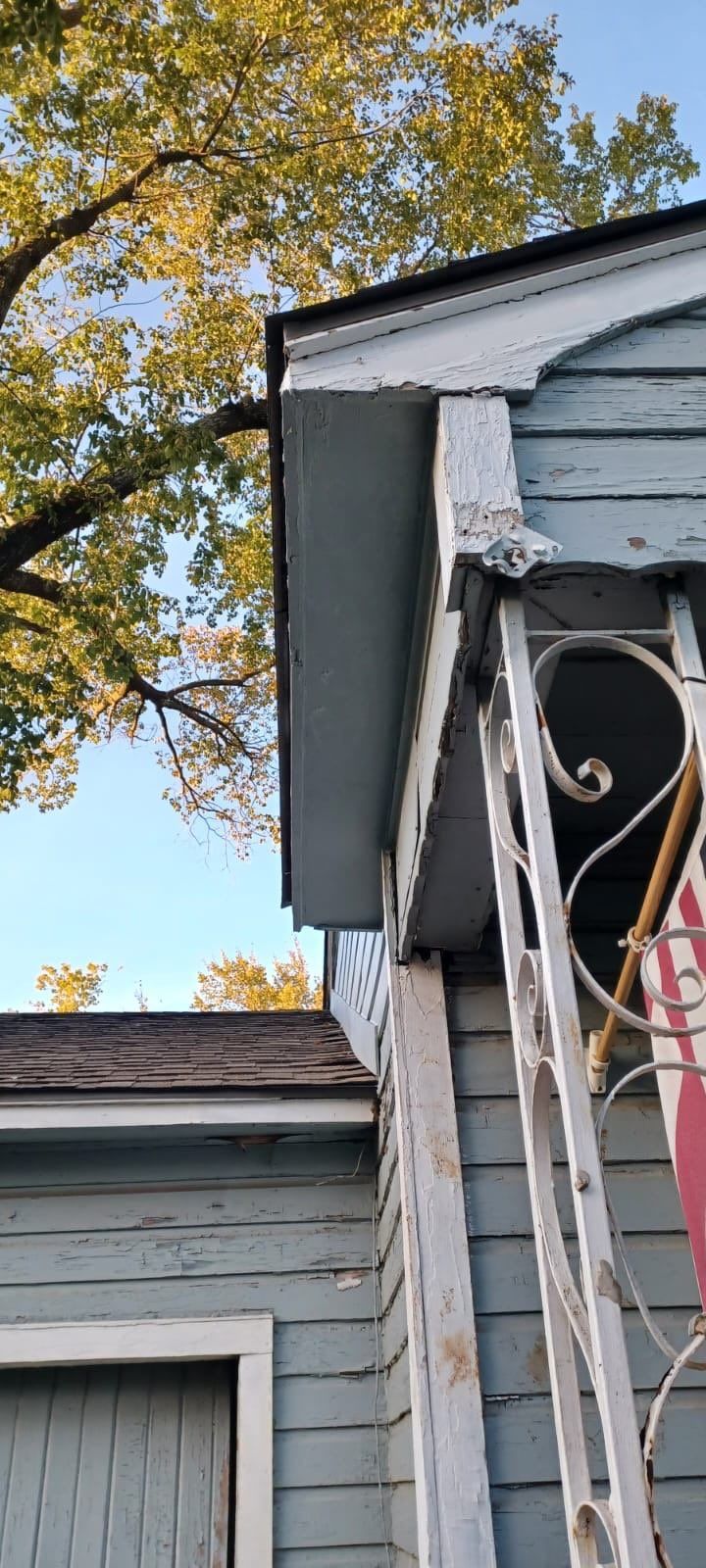 Project in Dallas by Armor Roofing | Exteriors