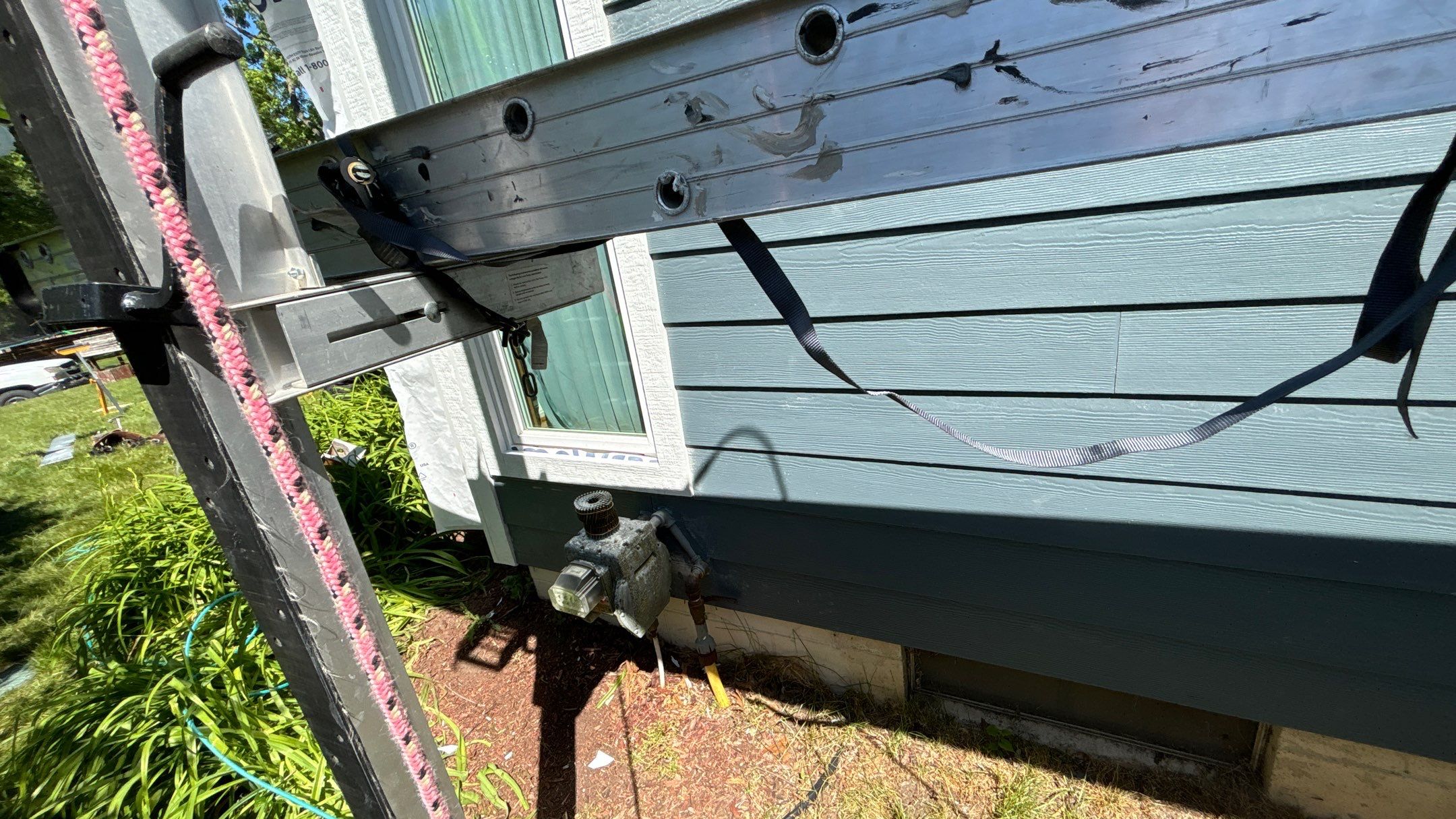 Siding Replacement using Hardie Plank S8 1/4" by 180 Contractors