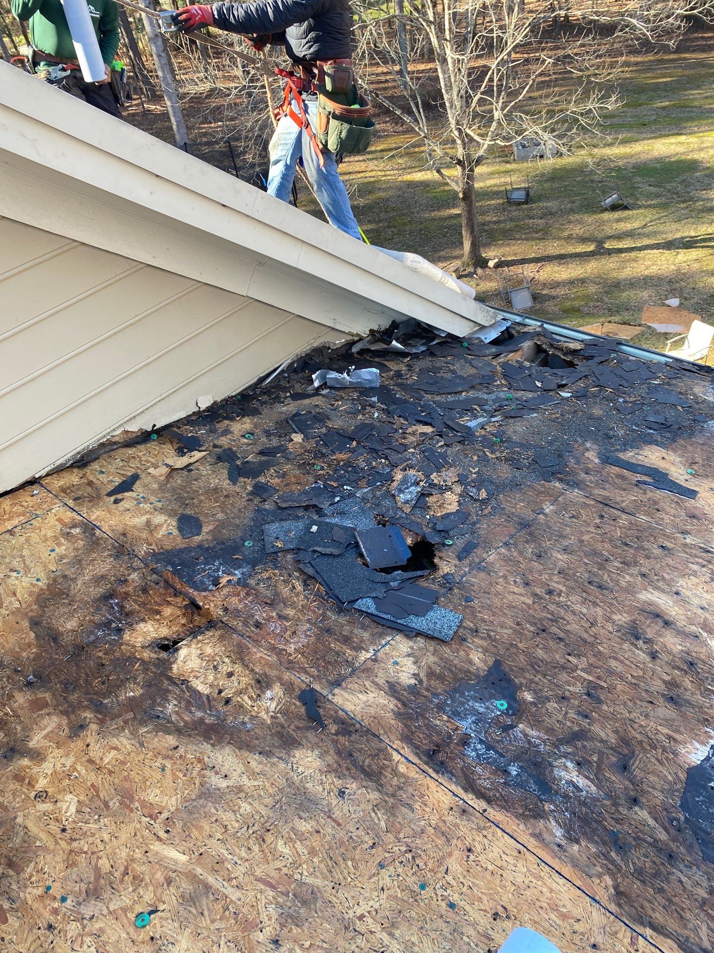 Roof Replacement - GAF Timberline HDZ Weathered Wood  by Pro Performance Roofing