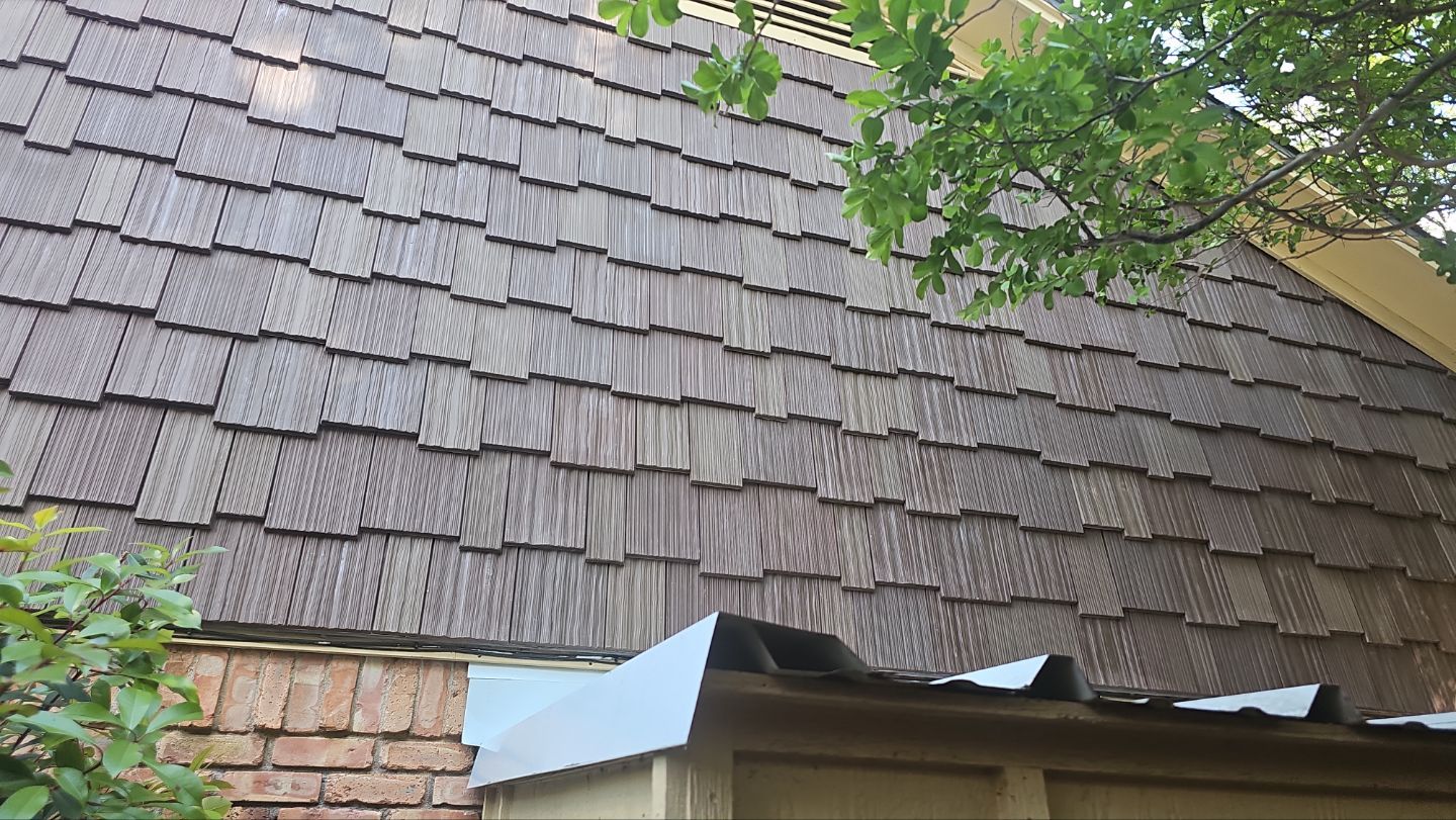 Gable Ends in Lake Highlands - DaVinci Shakes 