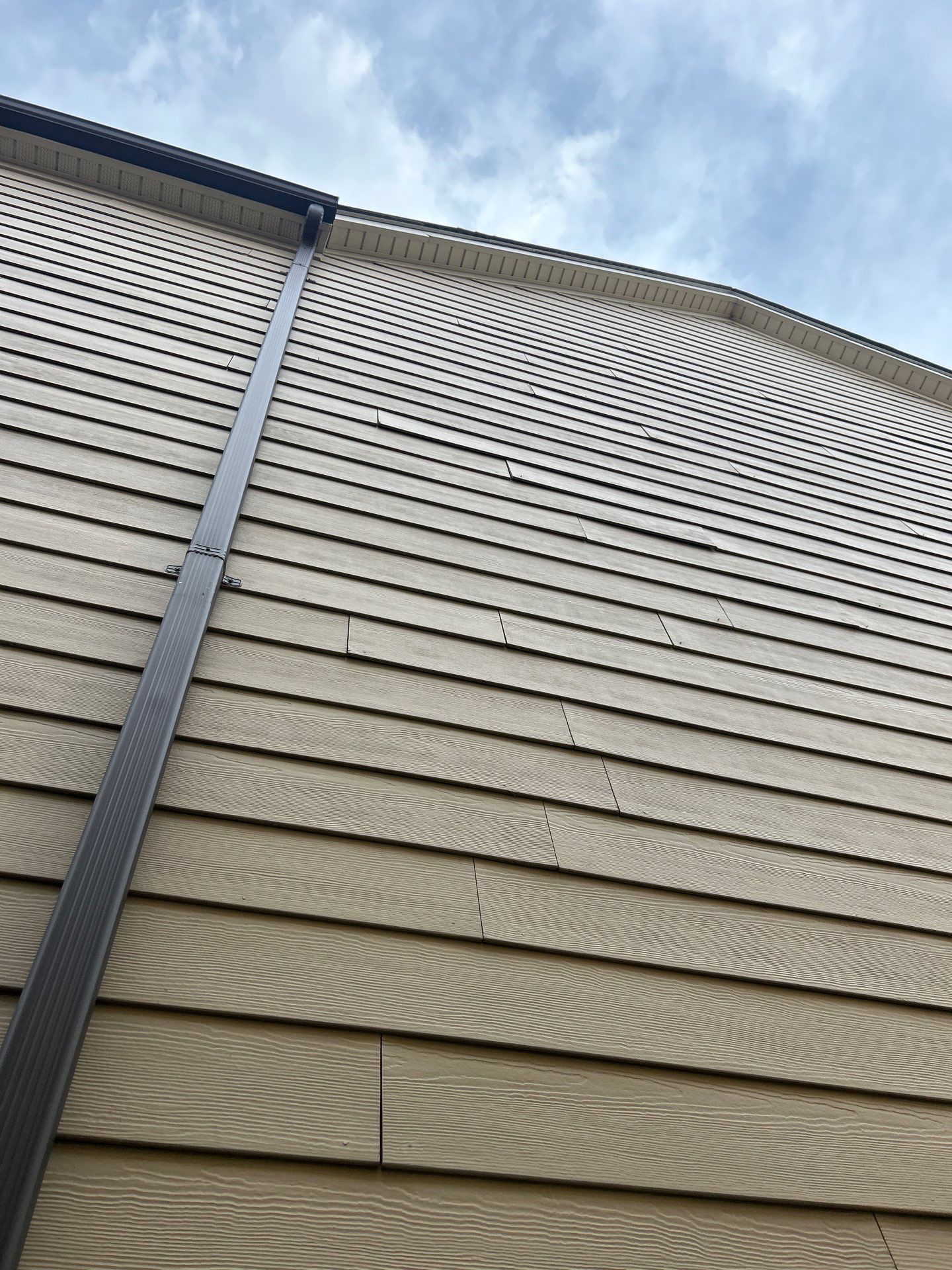 Ashburn: Residential Roof Replacement  with CertainTeed Landmark Pro in Max Def Georgetown Gray by RM Banning, Inc.