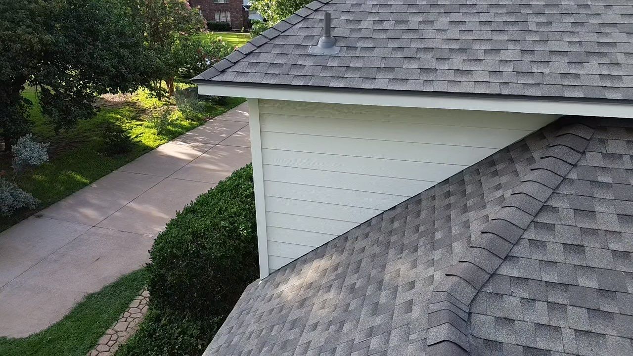 Weathered Wood - GAF Timberline HDZ by RoofsOnly.com