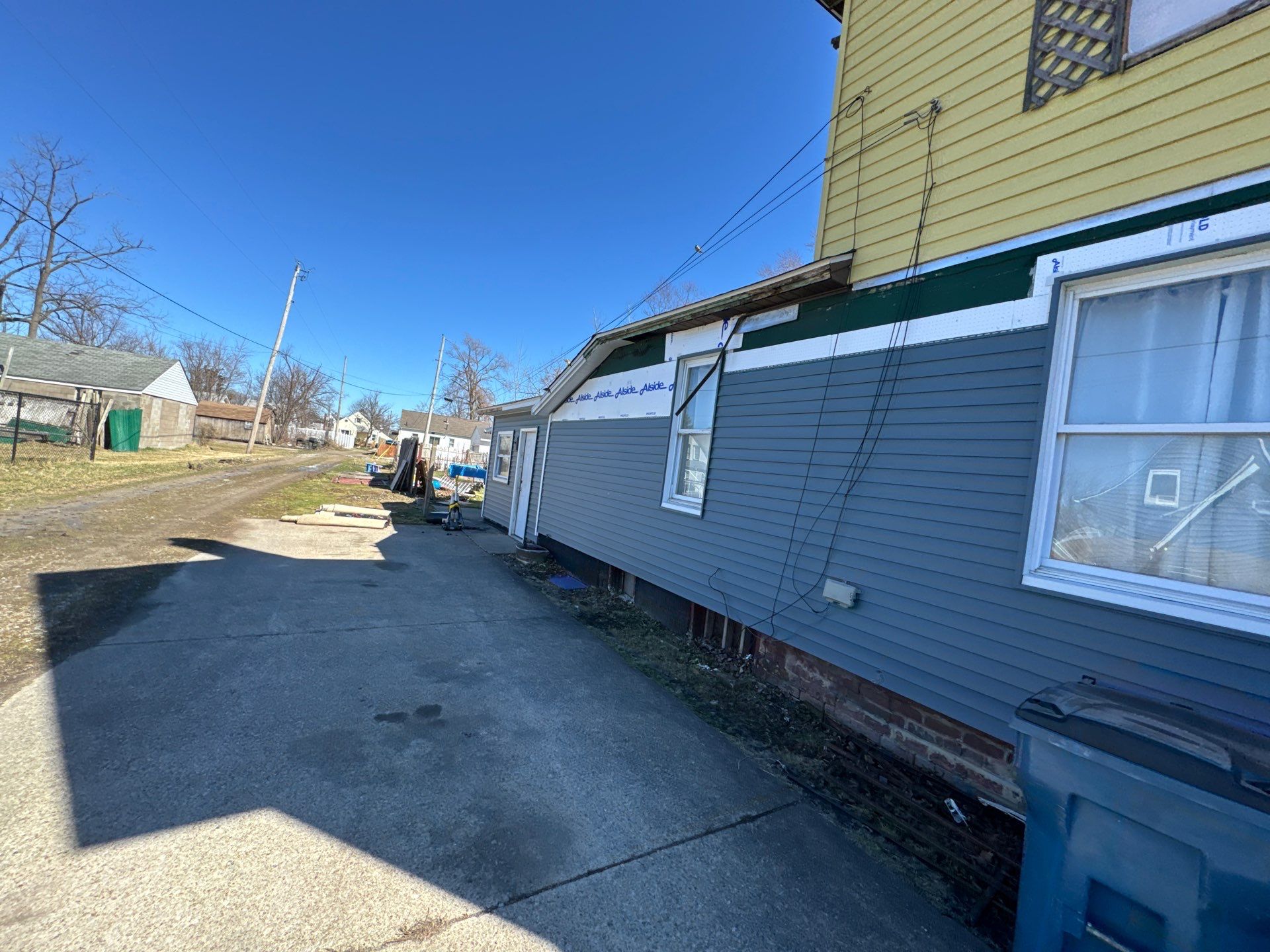 Roof and Siding Replacement by Homestyle in Lorain by Homestyle Home Improvements (HHI)