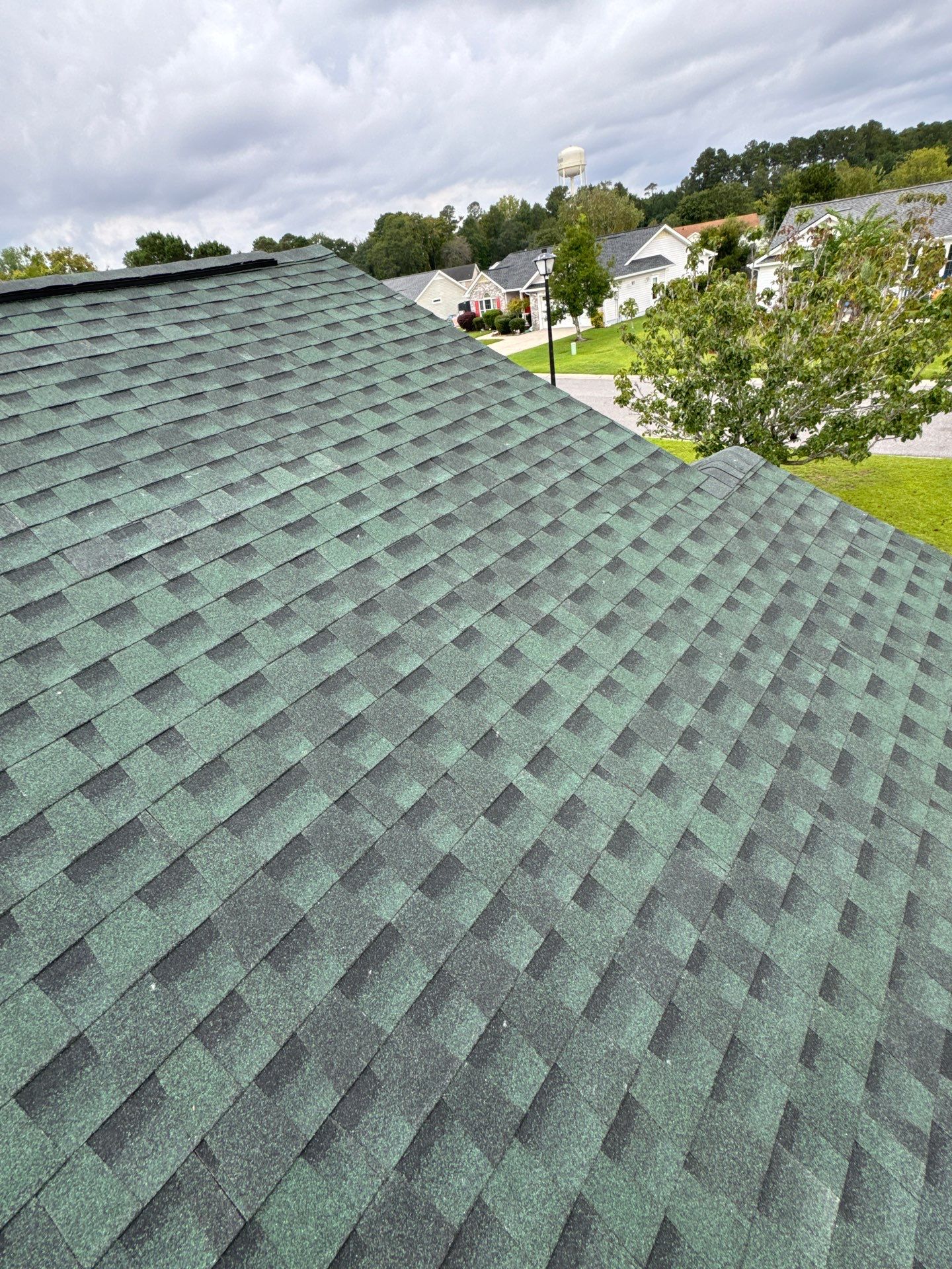 GAF HDZ - Hunter Green by Linta Roofing Inc