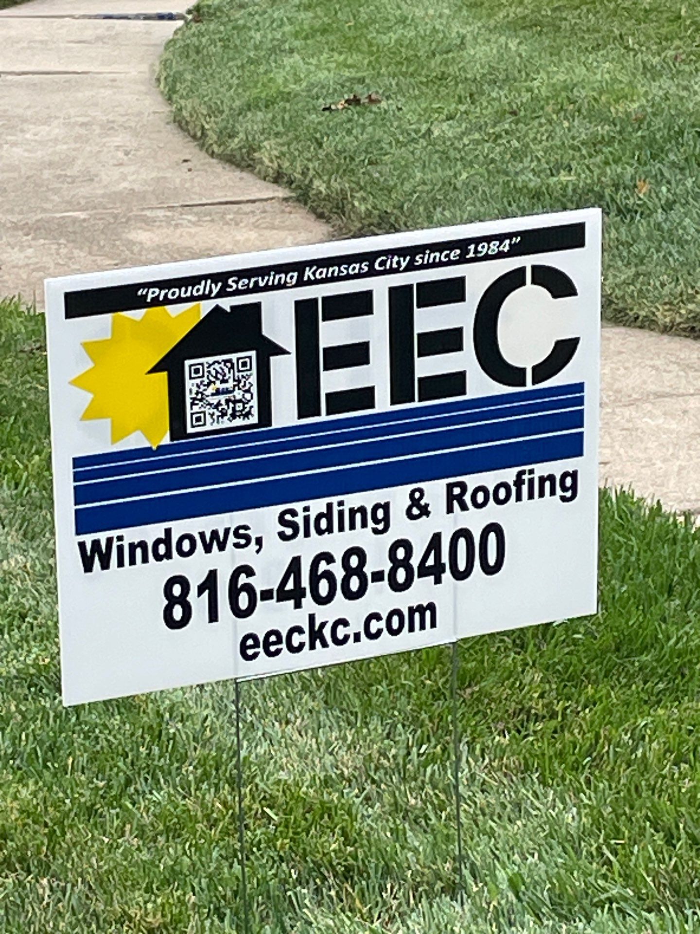 James Hardie siding in Overland park  by EEC  Windows, Siding & Roofing 