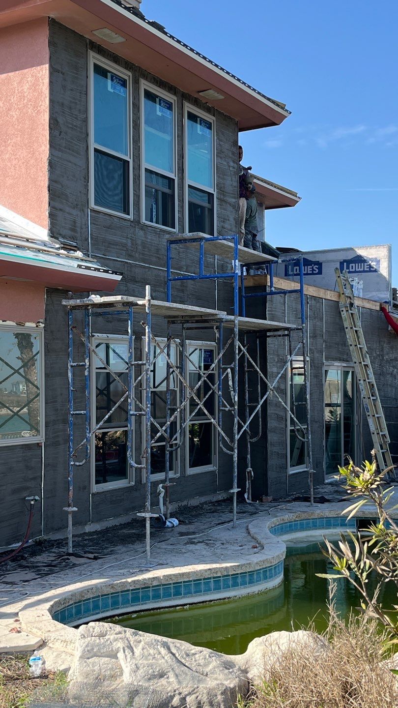 Stucco by Bayfront Roofing and Construction