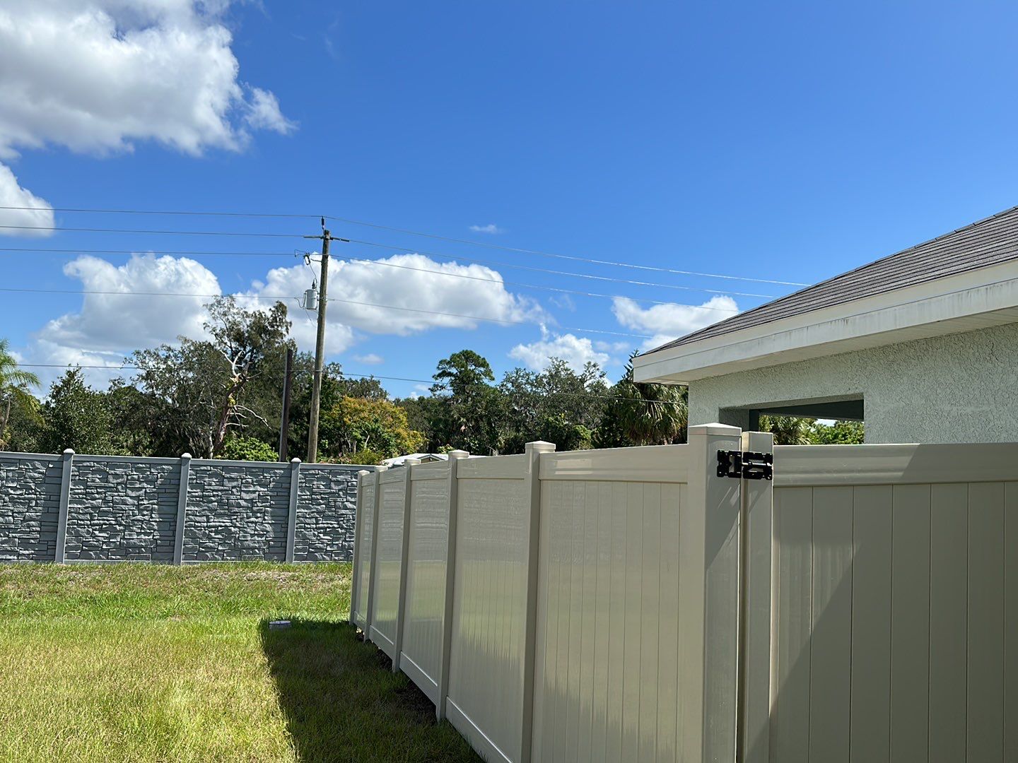 Vinyl Fence Installation using Tan Vinyl Privacy Fence by Asap fence and gates, LLC