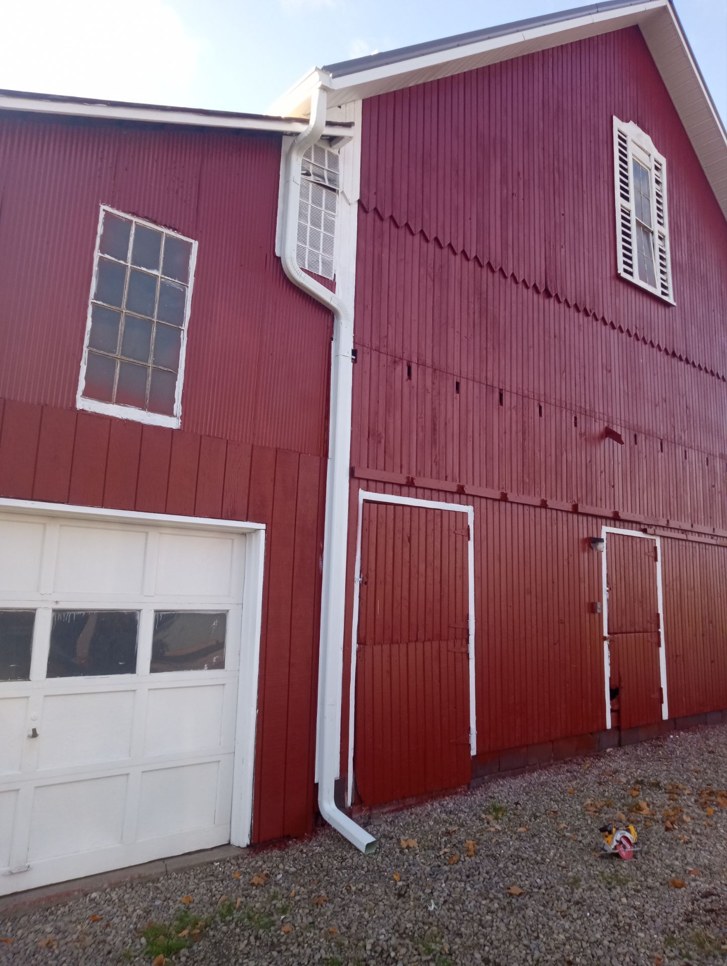 Scott Tissot by Silver Leaf Contracting 