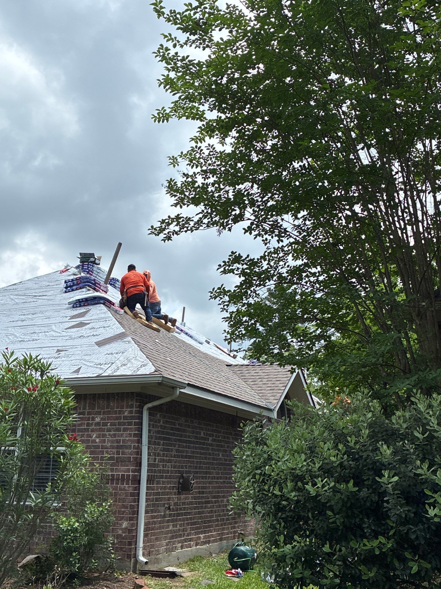 Roof Replacement in Sterling Ridge, Spring TX by Roof Repair Company