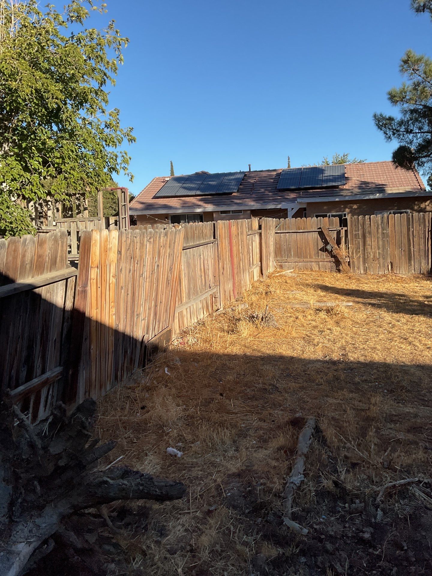 Fence Installation using Vinyl by Fence Guys Inc.
