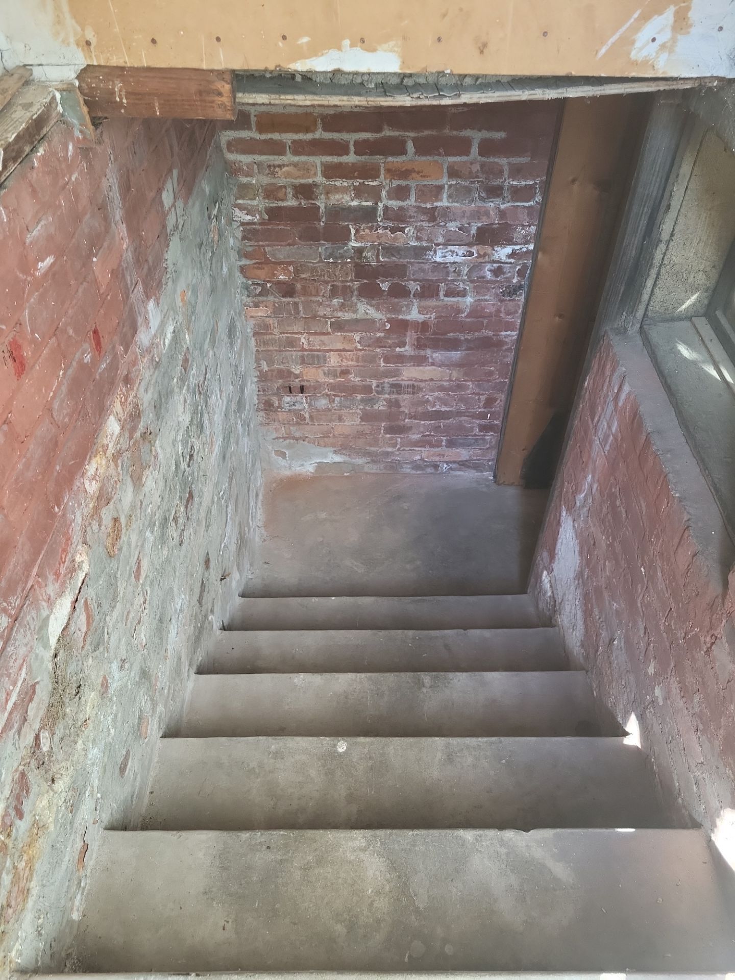 Exterior Deep Waterproofing System by Toledo Basement Repair