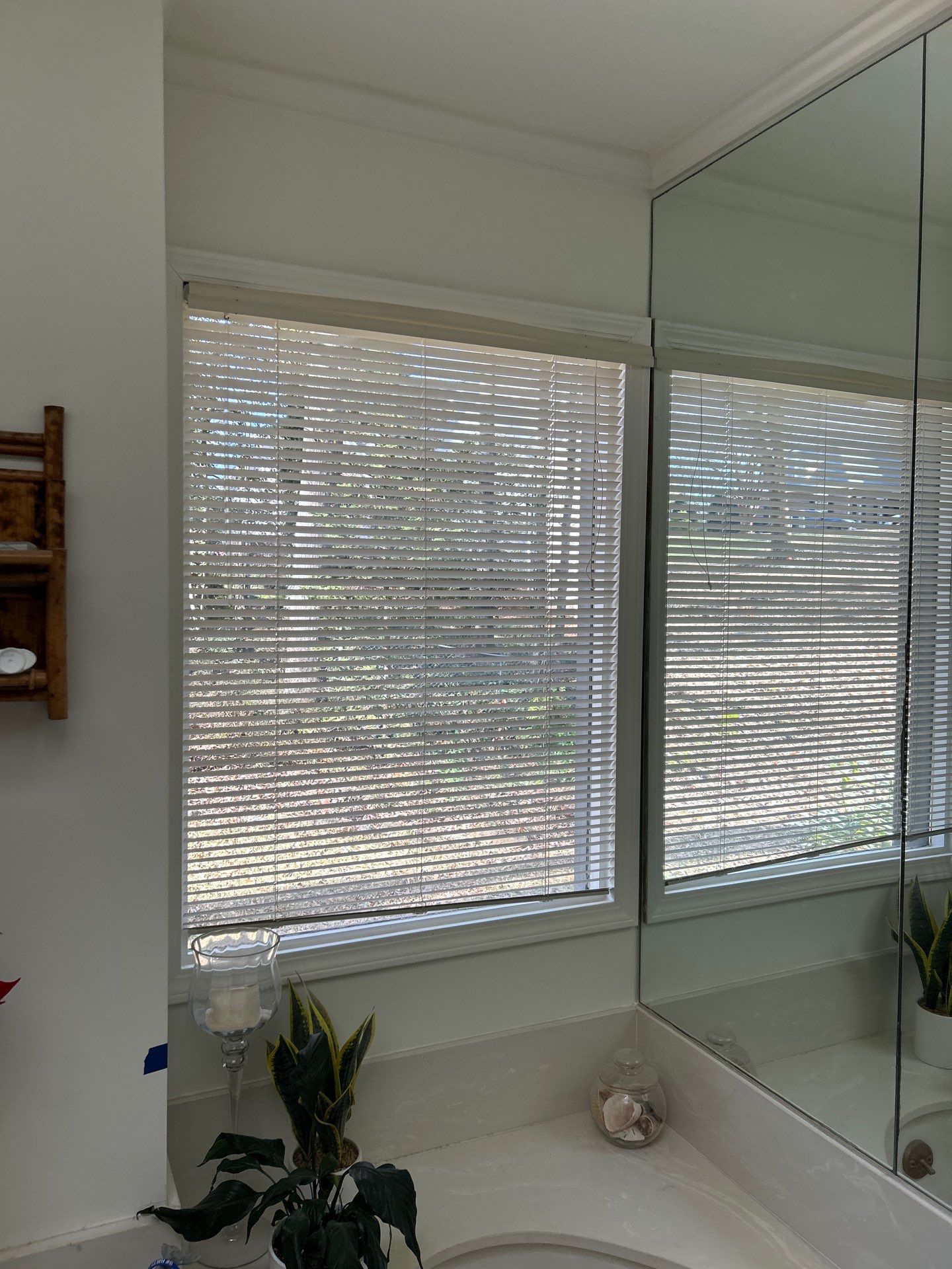 Southern Traditions Window Fashions featured photo.