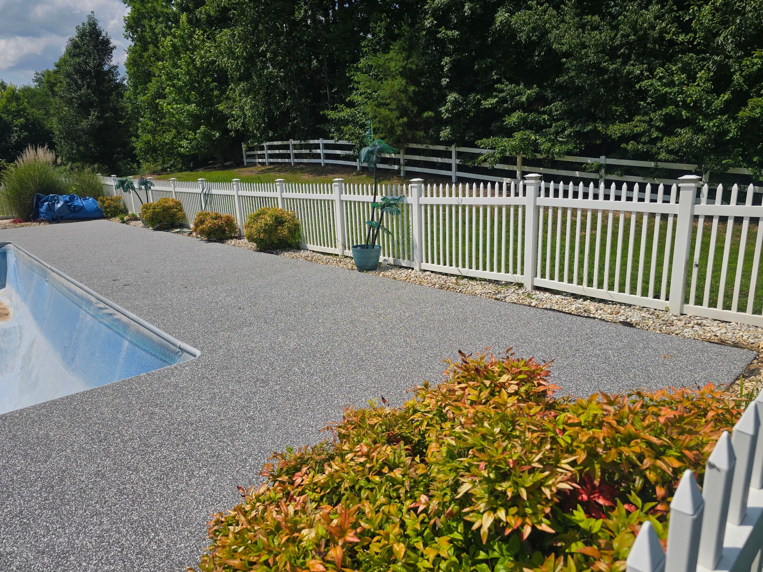 A Pool Deck Surface to Last for Years of Pool Parties by Elite Floor Solutions