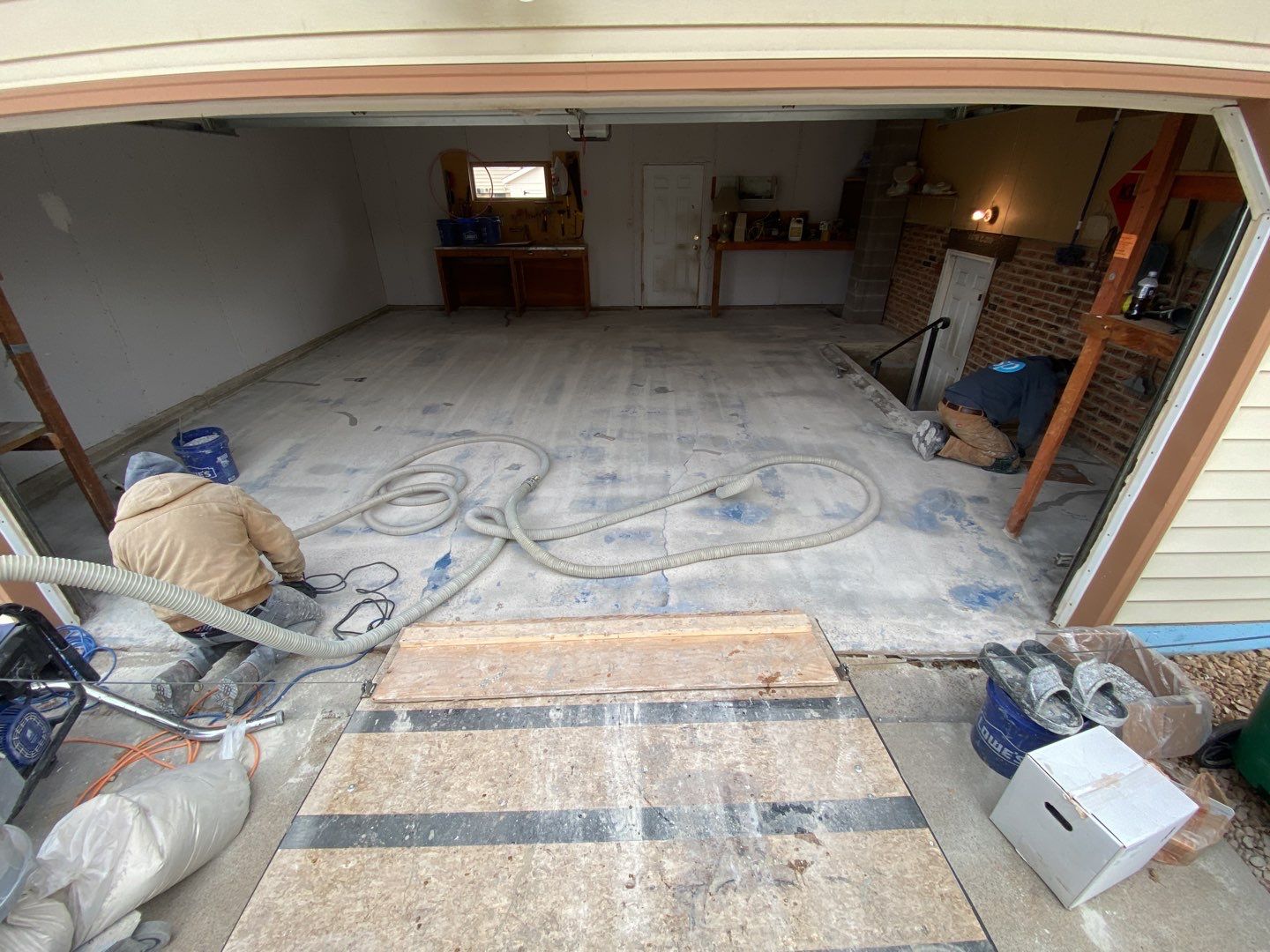 Garage using Mount Everest by Select Painting, Coatings & Garage Cabinets