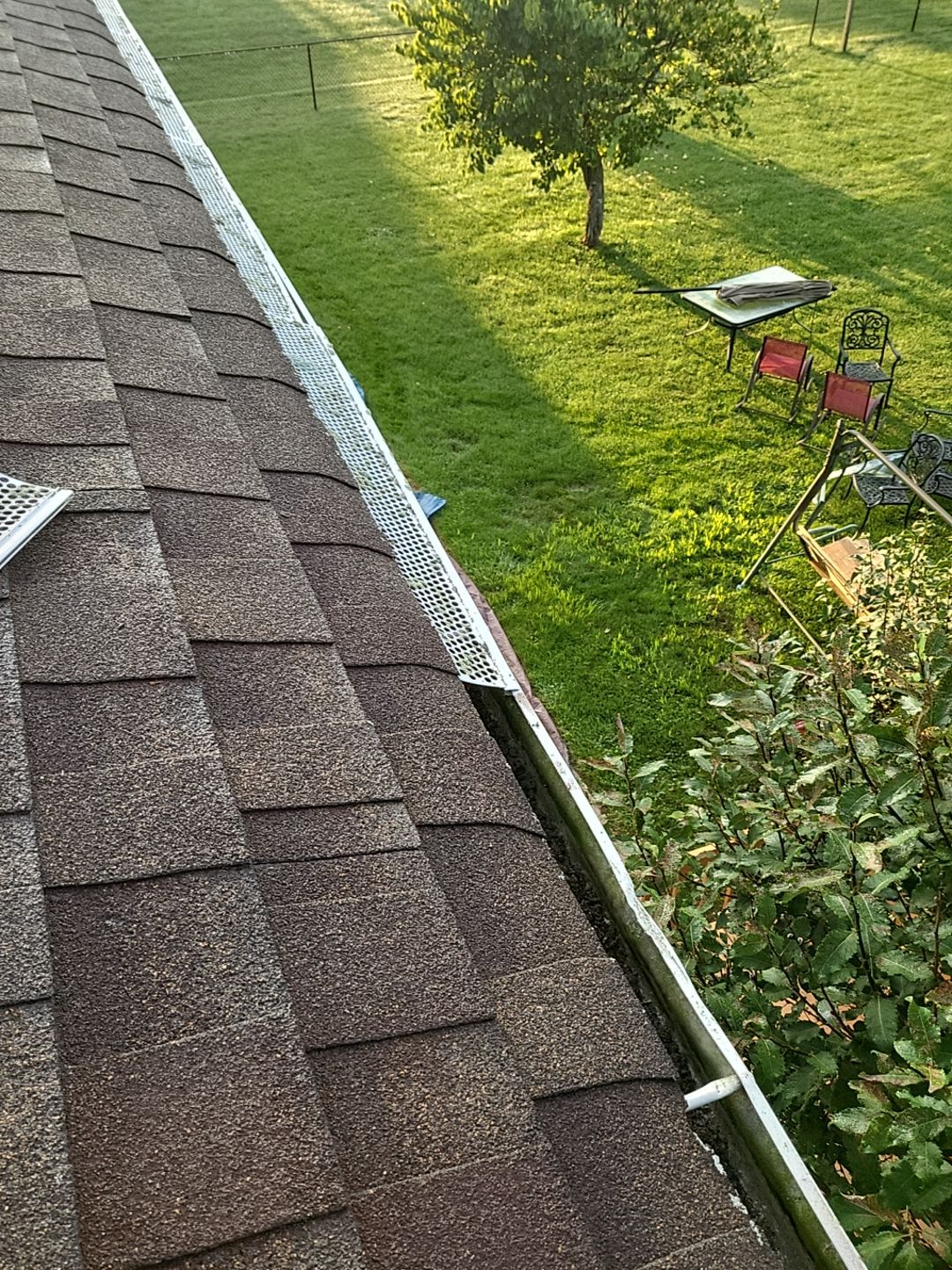 Atlas Pinnacle, Color: Weathered Wood, Drip Edge, Color: Royal Brown by Eagle Eye Roofing