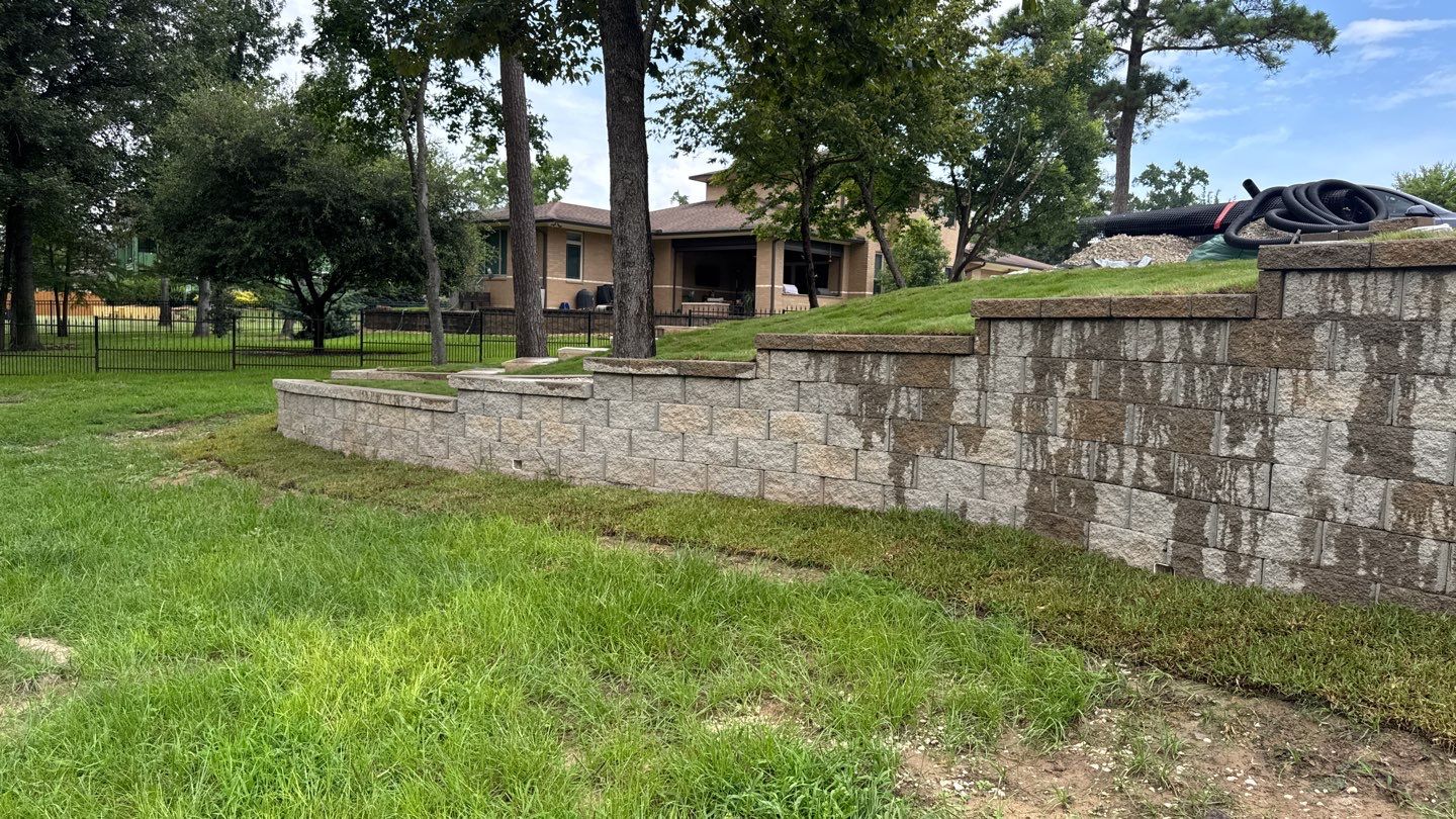 🏡 Duane’s Complete Retainer Wall & Hardscape Walkway by Texas Urban Elements