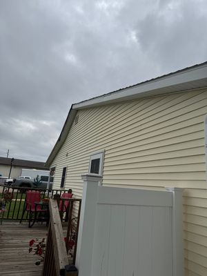 Turtle Shell gutter protection installation in Lena, IL 61048, photograph 10