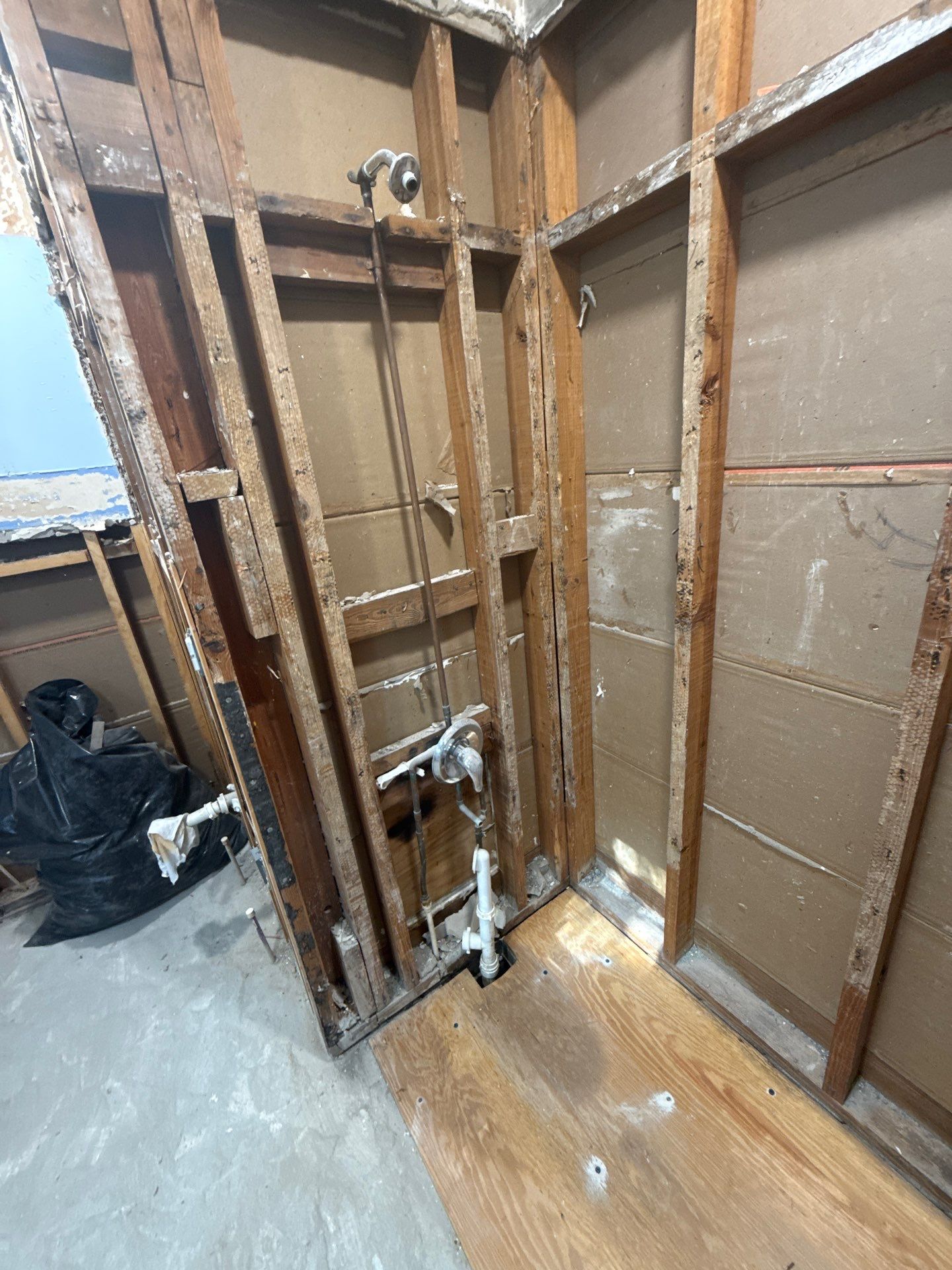 Residential Bathroom Plumbing Rough-In and Tub Installation in Tampa by All Hours Plumber