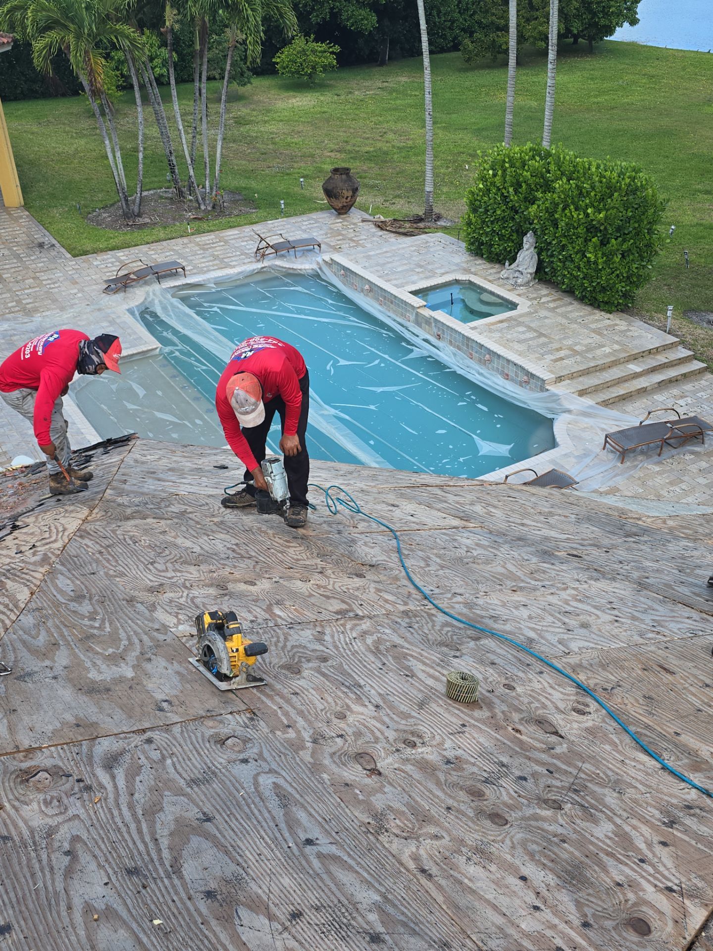 Metal Roof in Davie by Roofing Recovery