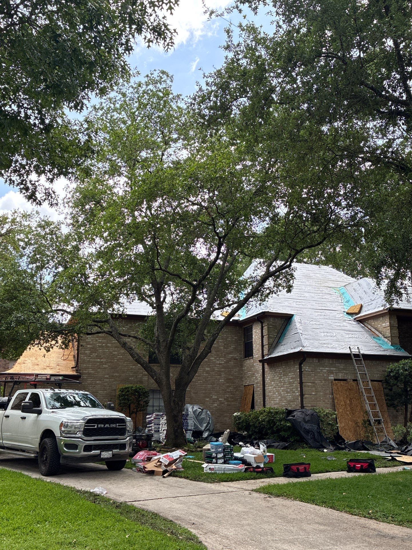 Roof Replacement in Memorial Northwest, Spring TX by Roof Repair Company