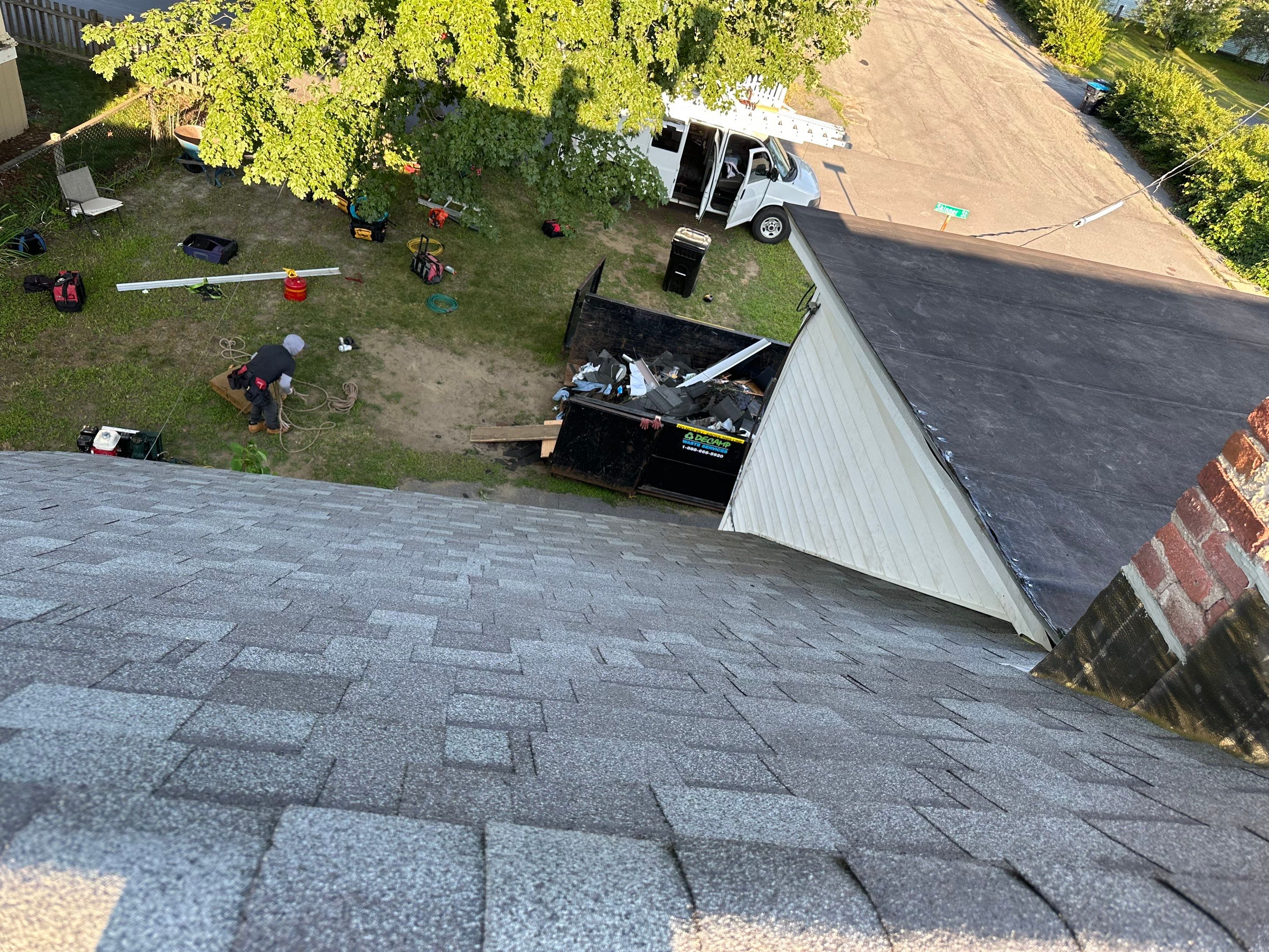 π‘ Another happy homeowner in Claremont, NH! πͺ by Tall pine roofing