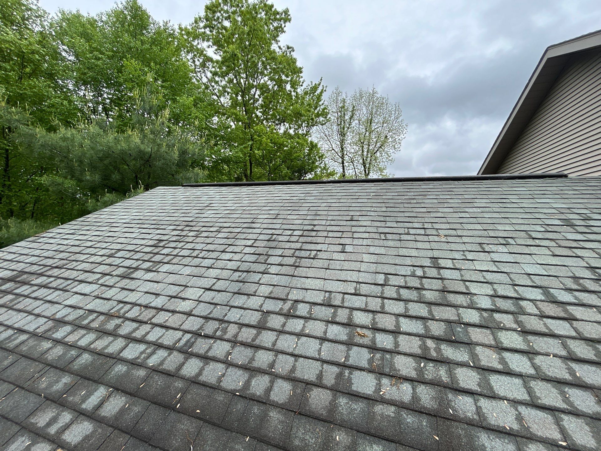 Ron Lorson Full Roof Installation  by Good Hands Roofing